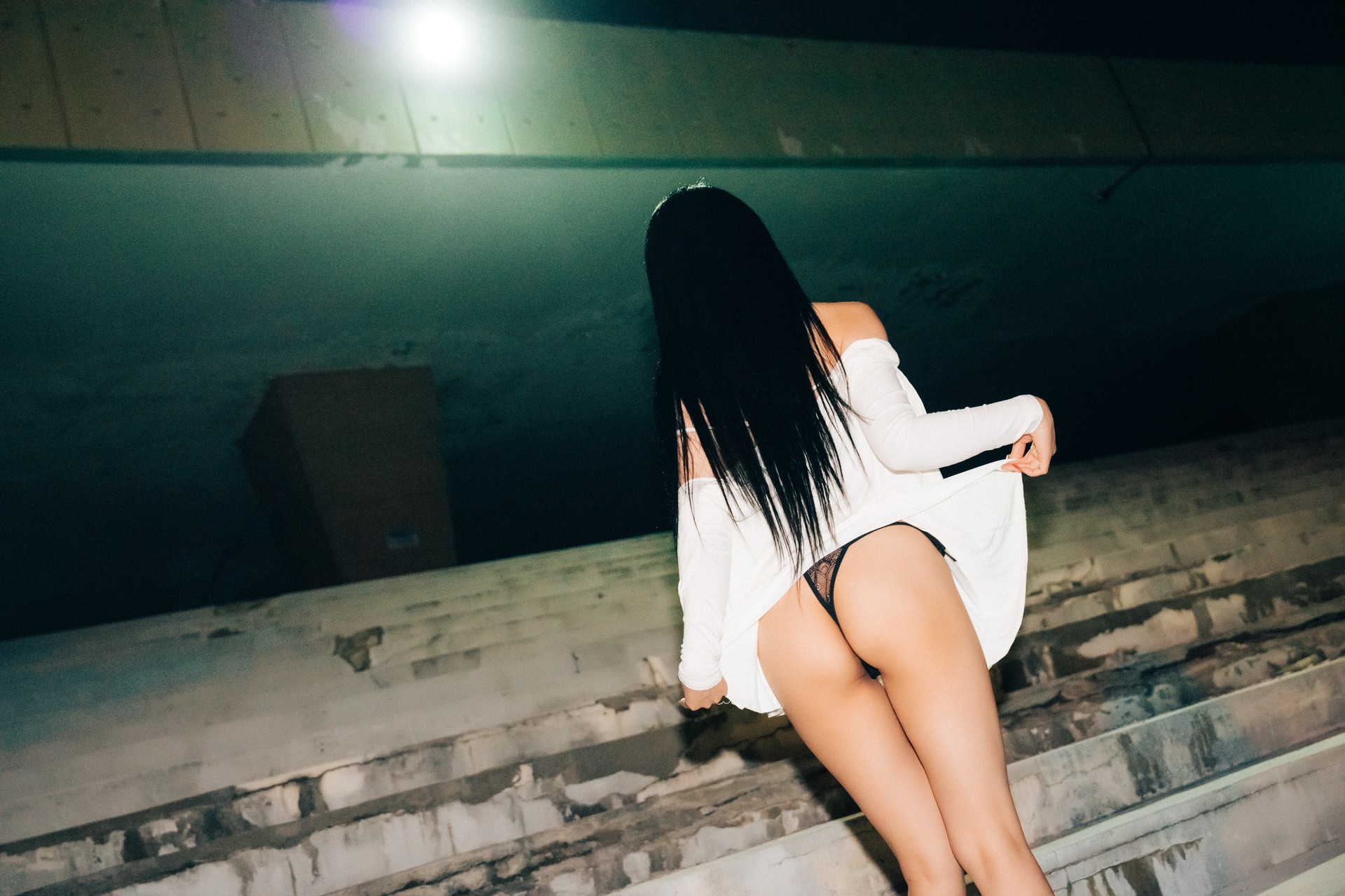Jeong Bomi 정보미, [Loozy] Night Roads Set.02の写真 5