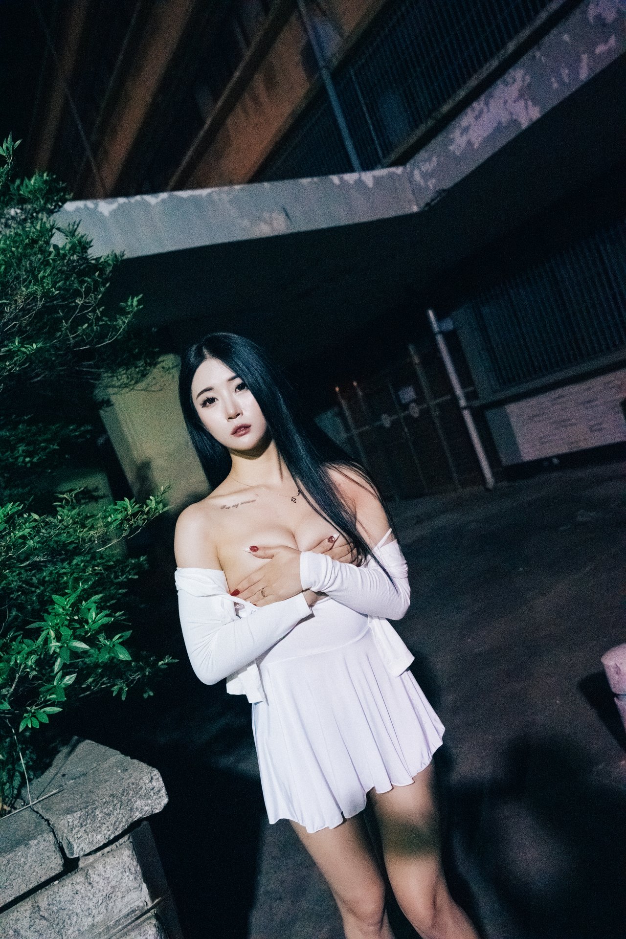 Jeong Bomi 정보미, [Loozy] Night Roads Set.02の写真 13