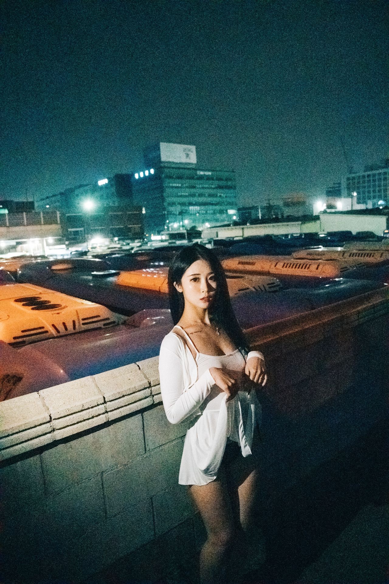 Jeong Bomi 정보미, [Loozy] Night Roads Set.02の写真 34
