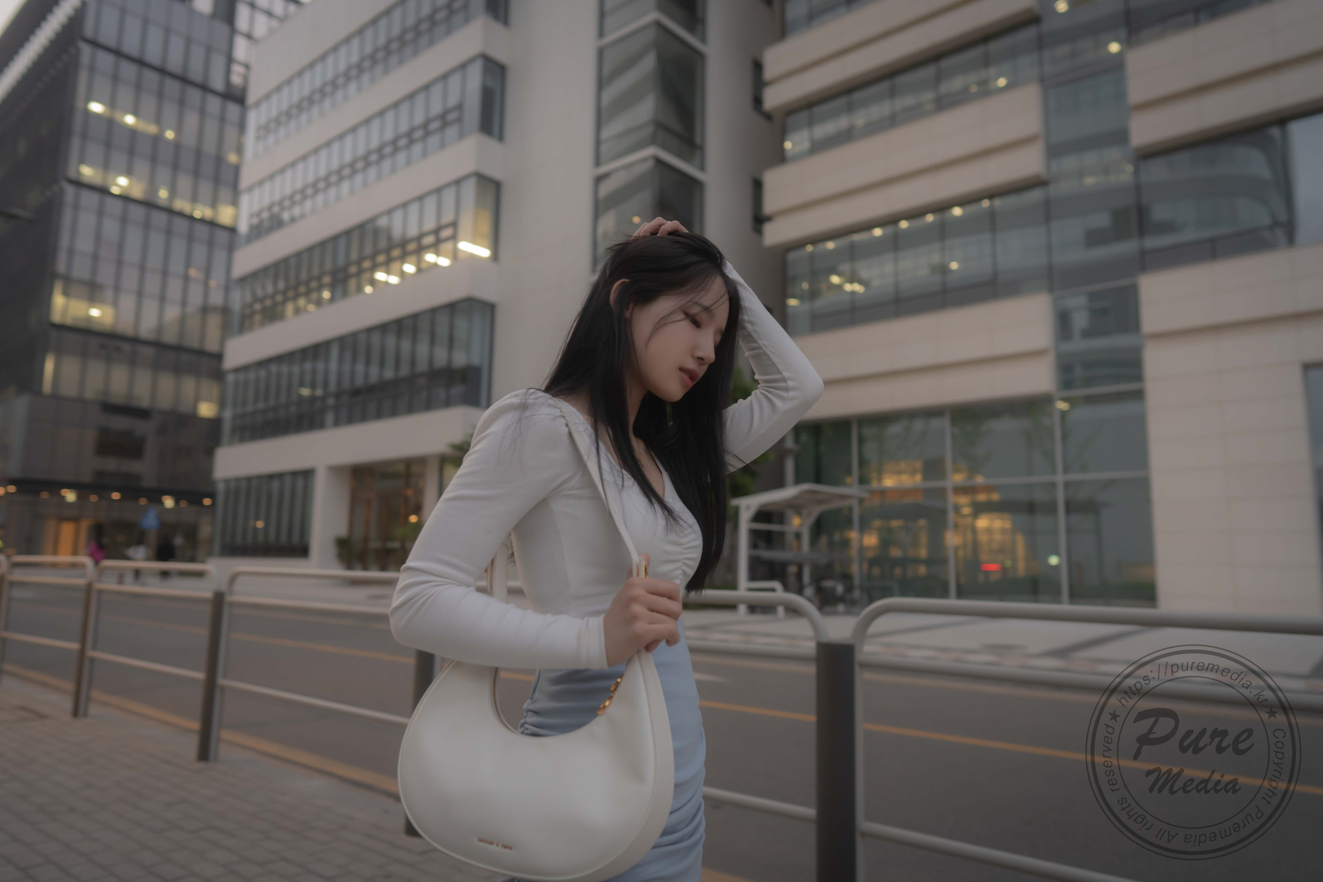 Yeha 예하, [PURE MEDIA] Kidnapped Basement Office Girl Set.01の写真 17