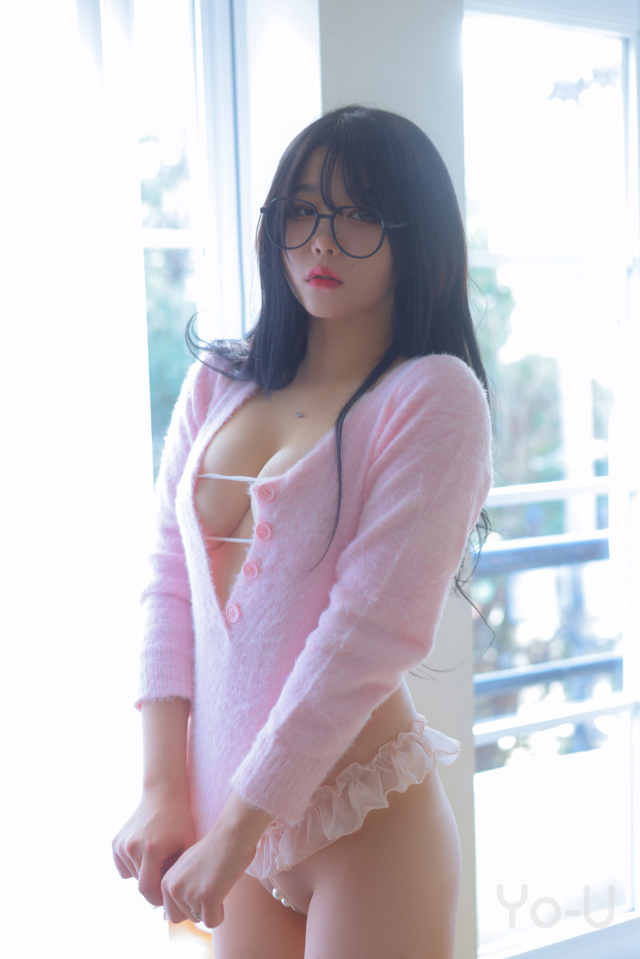 ZIA.Kwon 권지아, [Yo-U] Year-End Set.01の写真 9