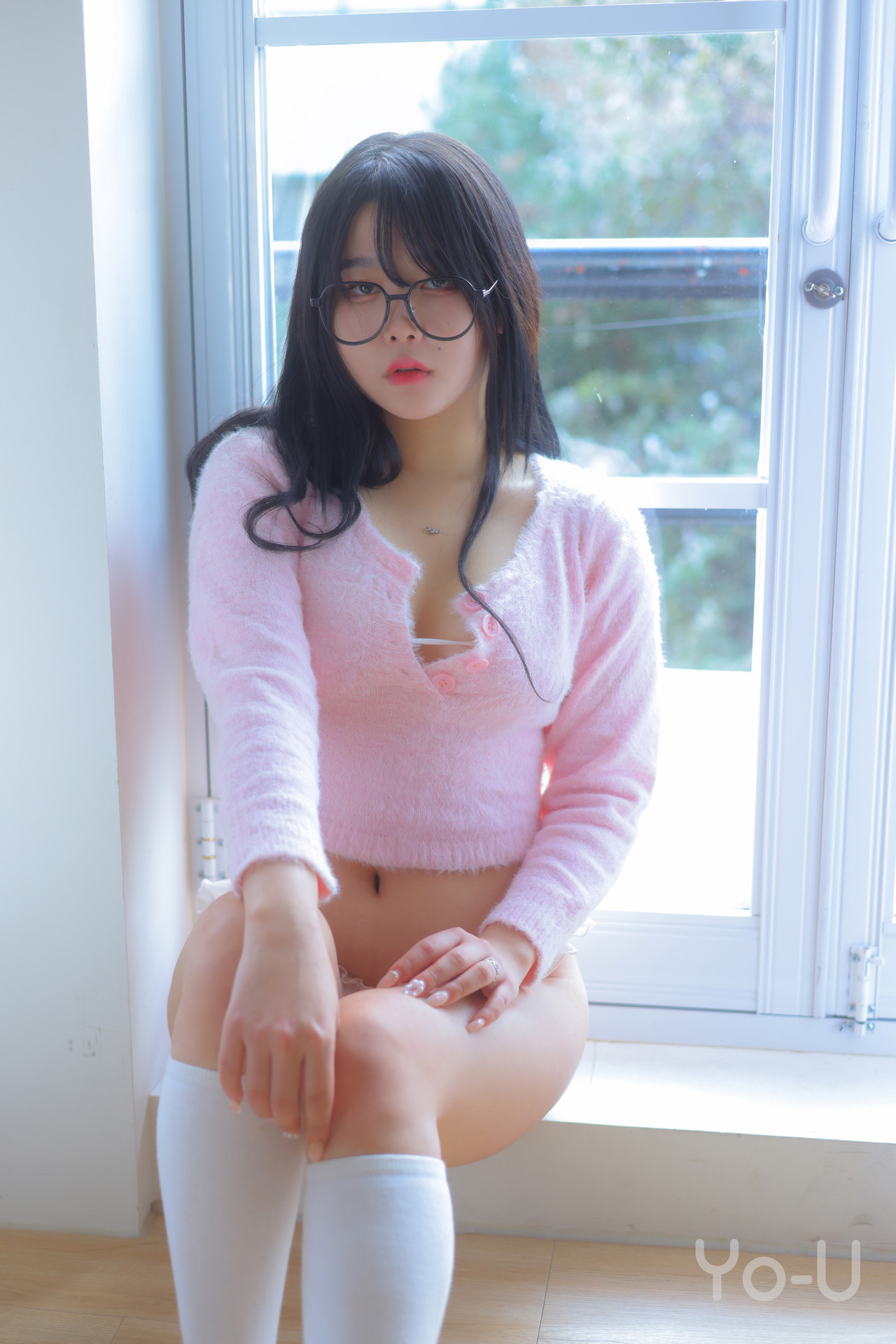 ZIA.Kwon 권지아, [Yo-U] Year-End Set.01の写真 19