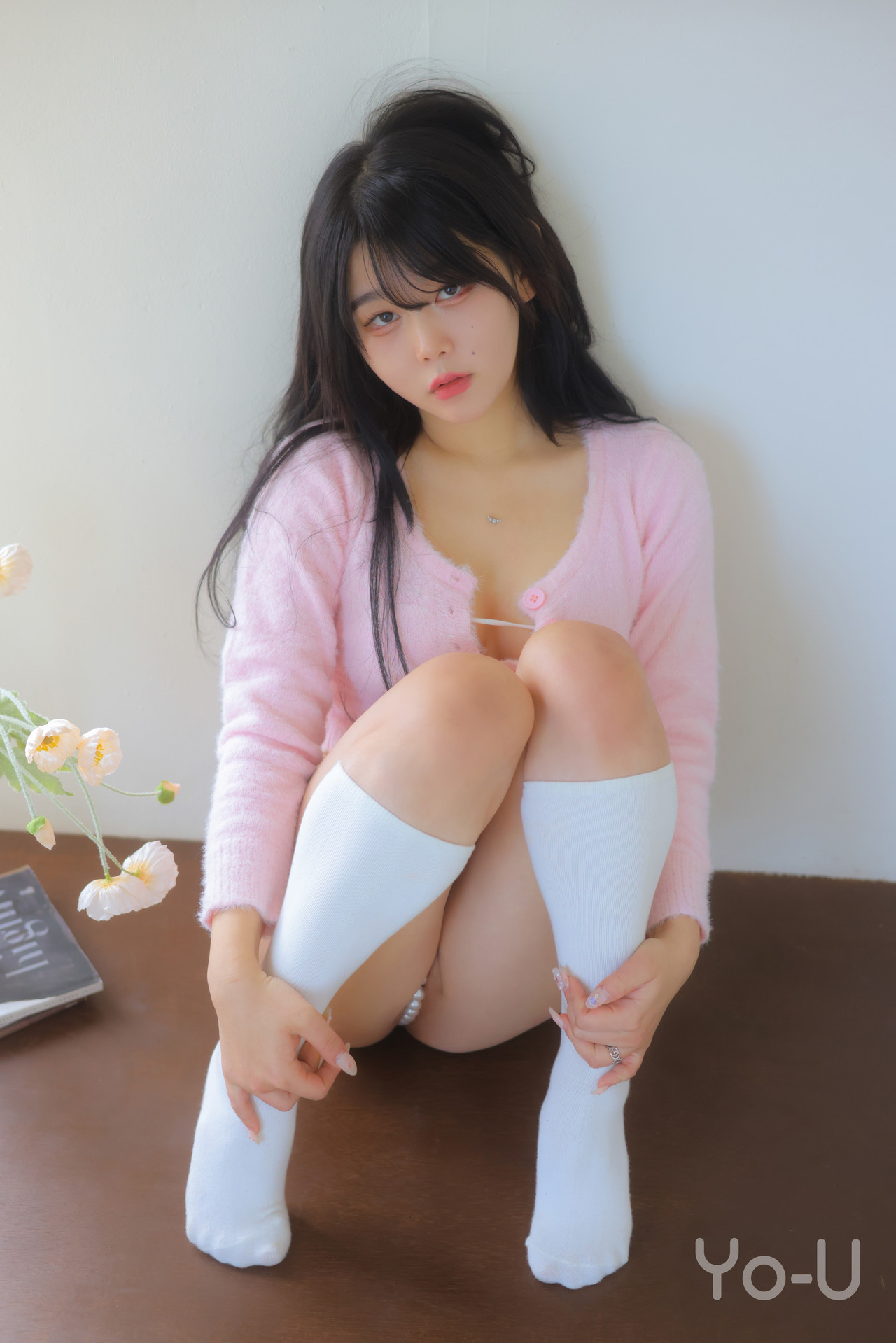 ZIA.Kwon 권지아, [Yo-U] Year-End Set.02の写真 10