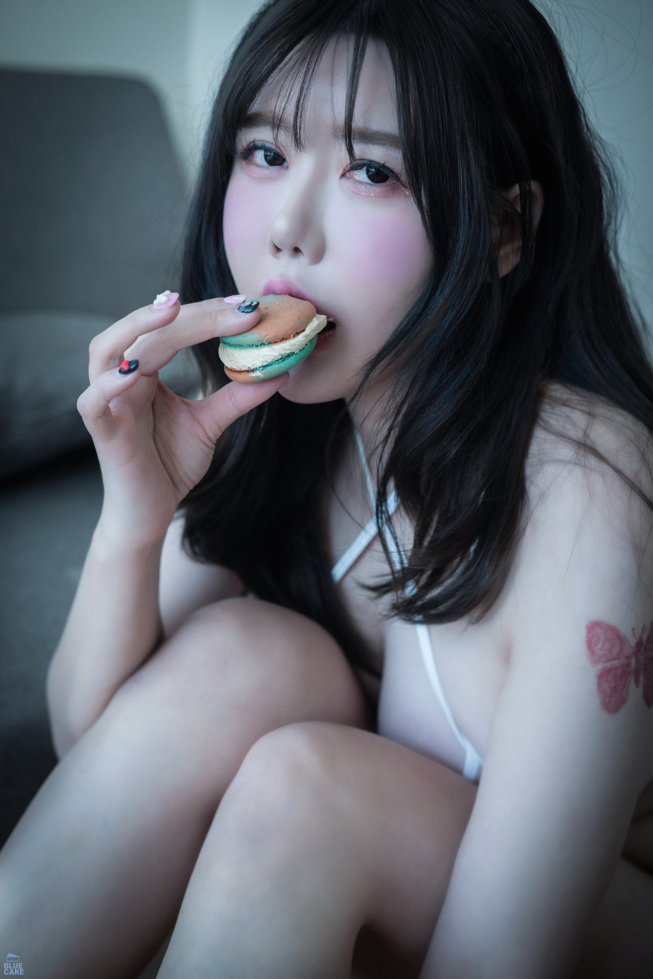 SUA 지수아, [BLUECAKE] Nude Bikini White (RED+)の写真 52