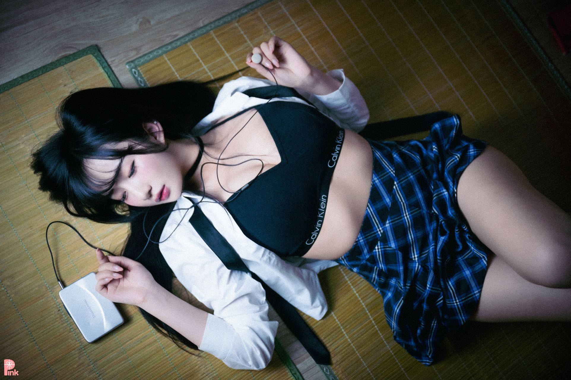 Han Jina 한지나, [PINK] 지나의 교복 생활 (Dark Ver)の写真 21