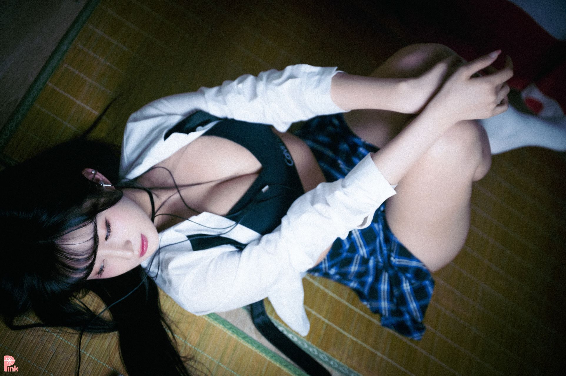 Han Jina 한지나, [PINK] 지나의 교복 생활 (Dark Ver)の写真 23
