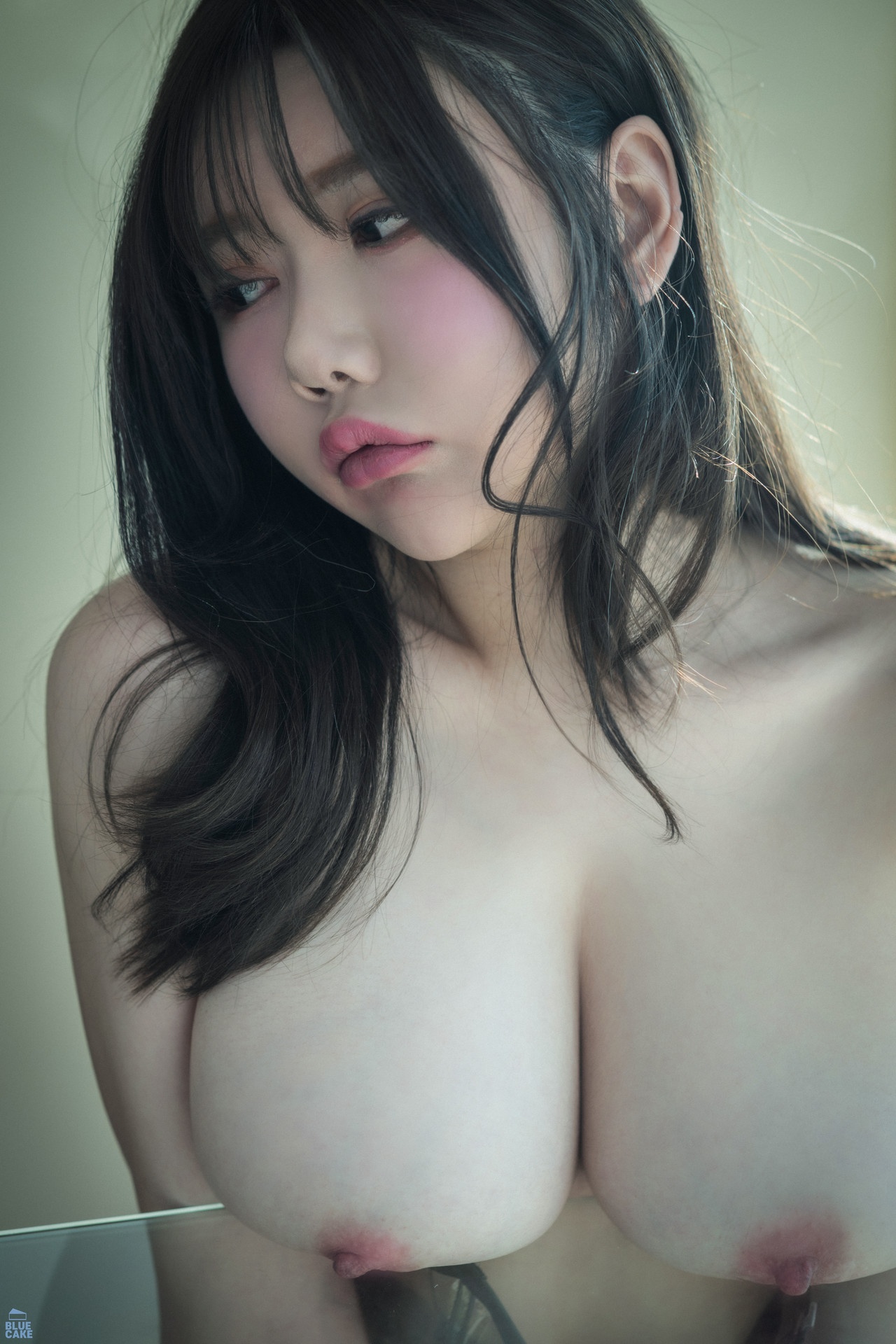 SUA 지수아, [BLUECAKE] Nude Bikini Black (RED+)の写真 48