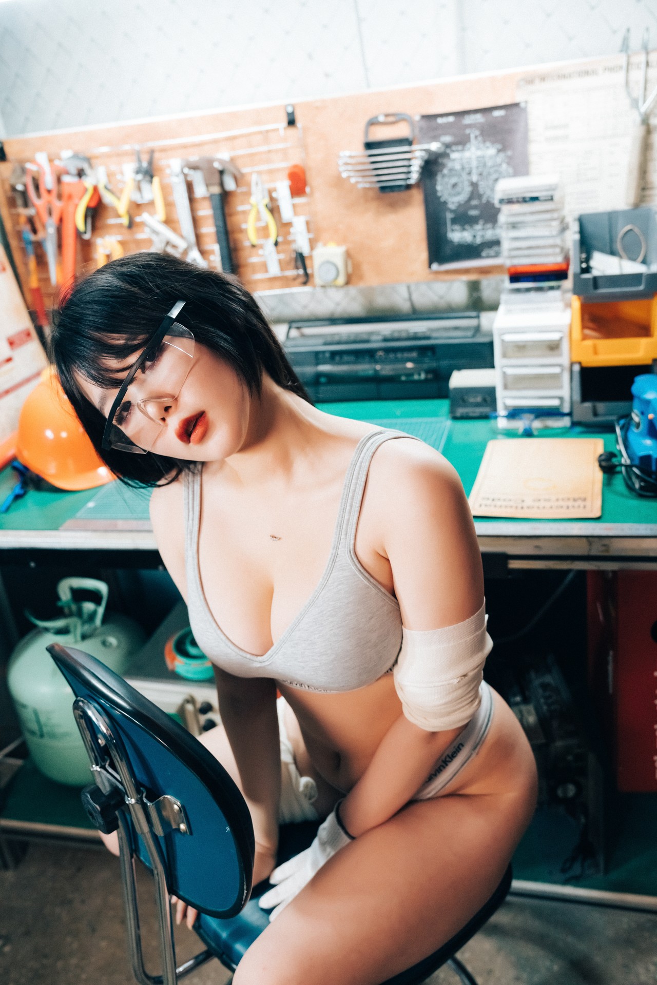 ZIA.Kwon 권지아, [Loozy] Fetish Girl Set.02の写真 5