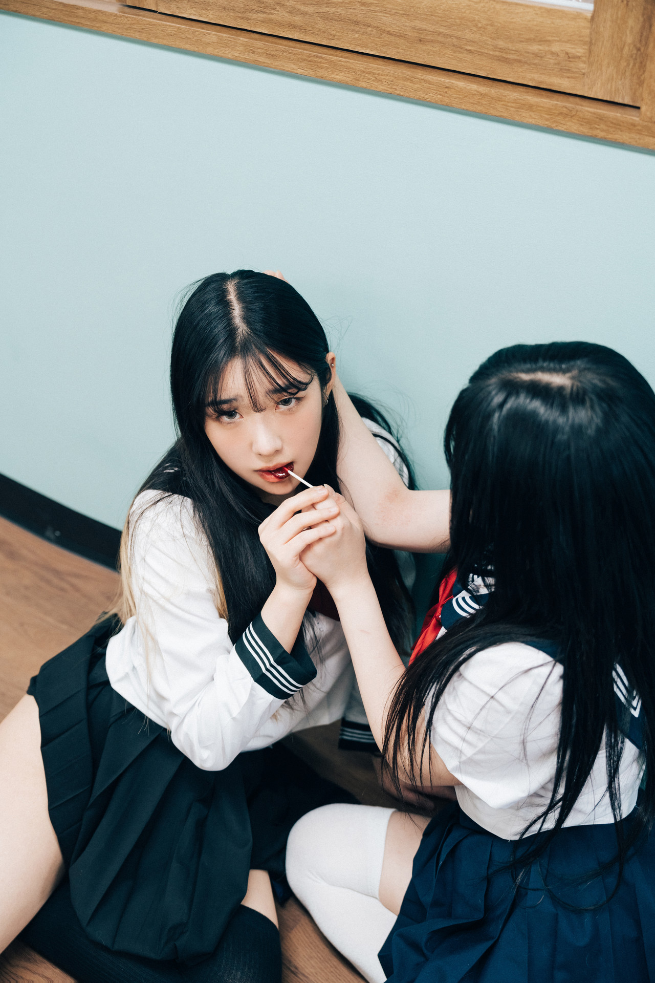 ZIA.Kwon 권지아, Sonson 손손, [Loozy] Bitch Academy Hard Set.02の写真 54