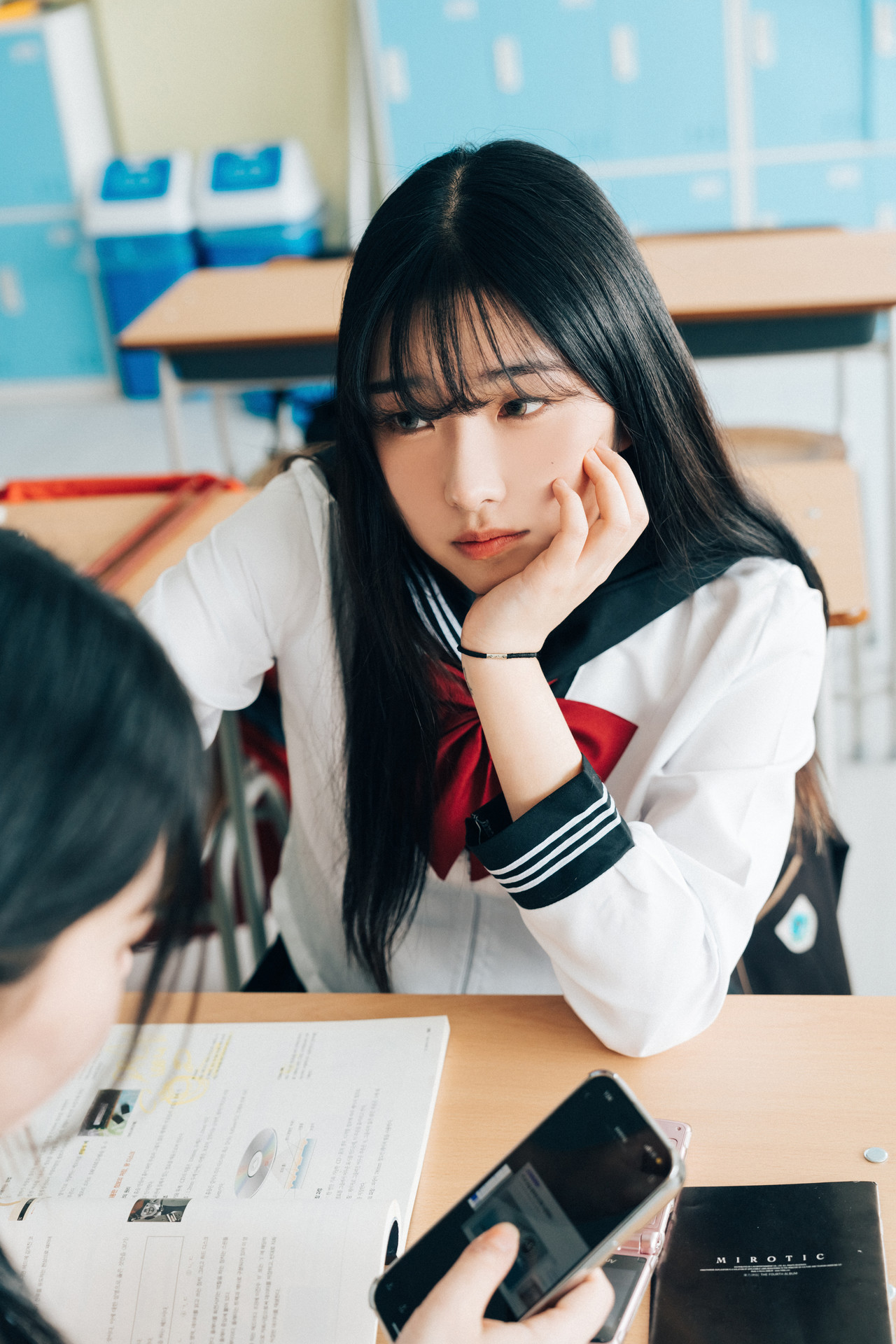 ZIA.Kwon 권지아, Sonson 손손, [Loozy] Bitch Academy Hard Set.03の写真 7