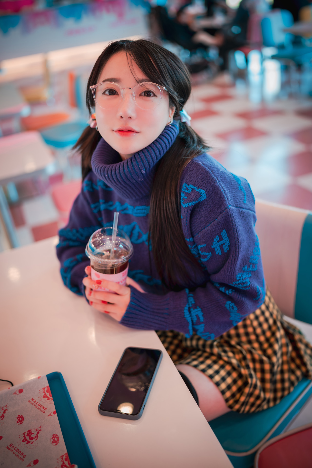 Son Yeeun 손예은, [DJAWA] Early Spring Walk in March Vol.2 (+S.Ver) Set.02の写真 13