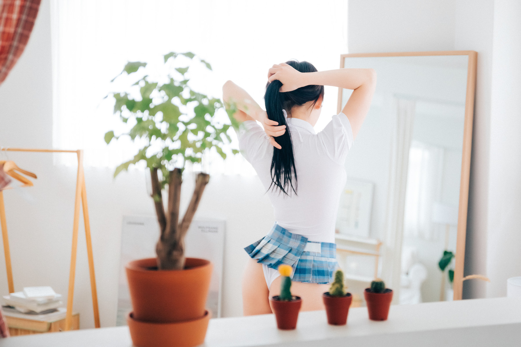 ZIA.Kwon 권지아, [Loozy] Primera (+S.Ver) Set.01の写真 8