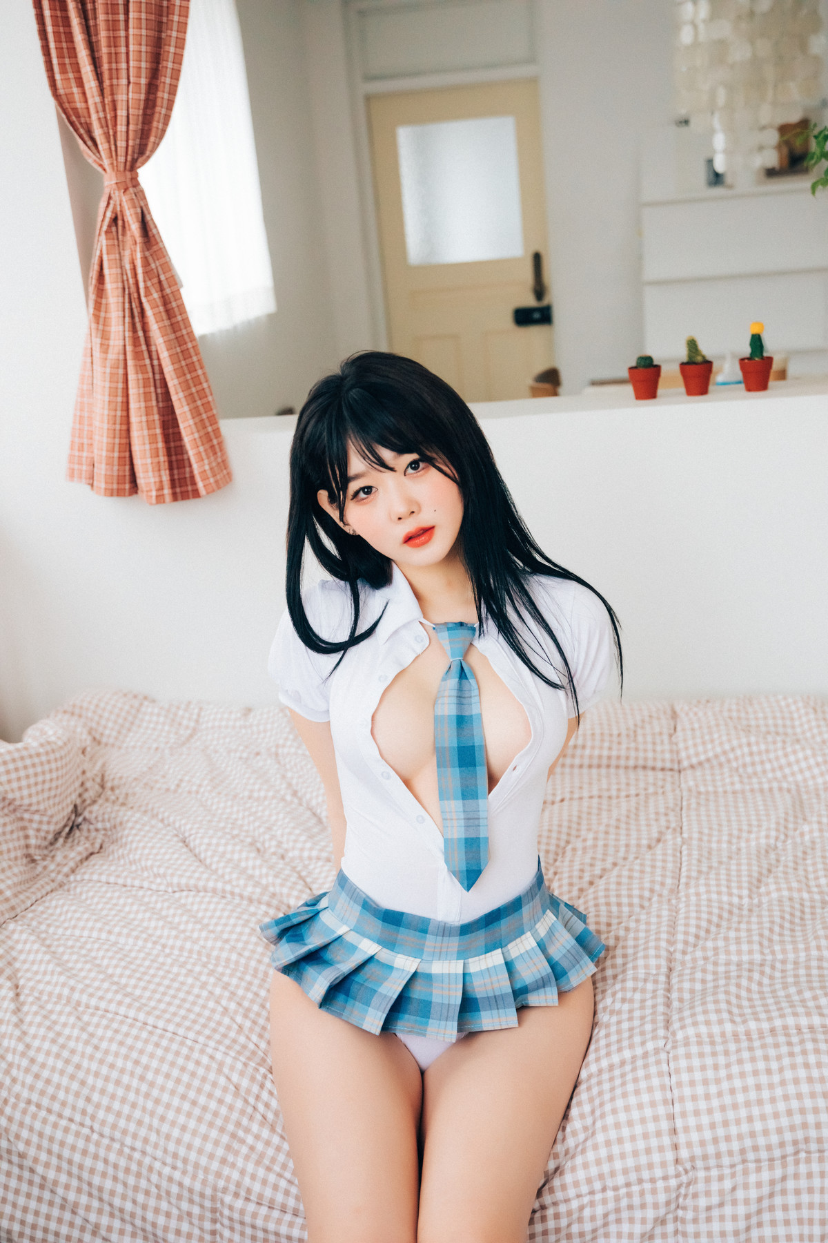 ZIA.Kwon 권지아, [Loozy] Primera (+S.Ver) Set.01の写真 12