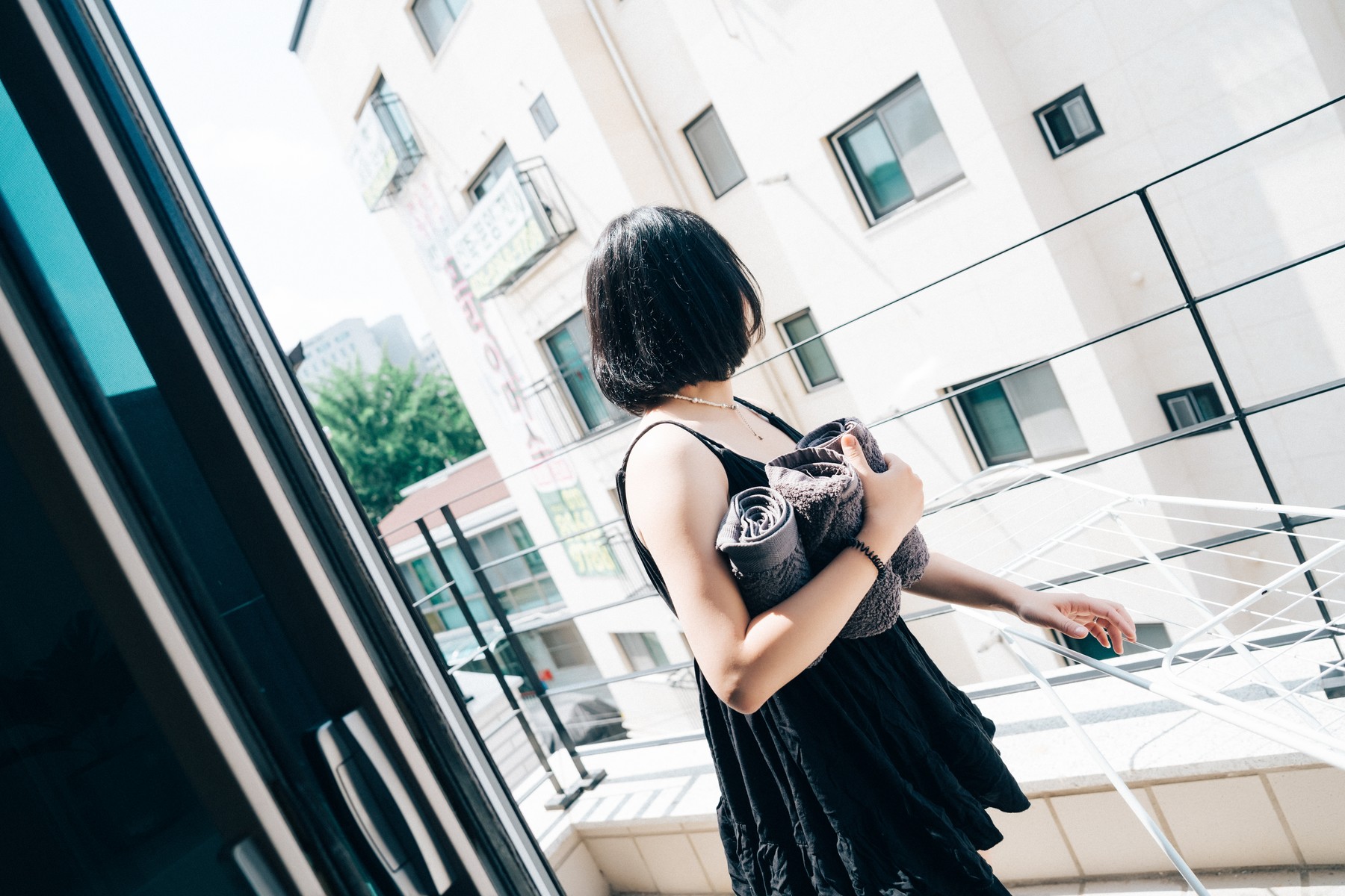 ZIA.Kwon 권지아, [Loozy] With Delivery Man Set.01の写真 28