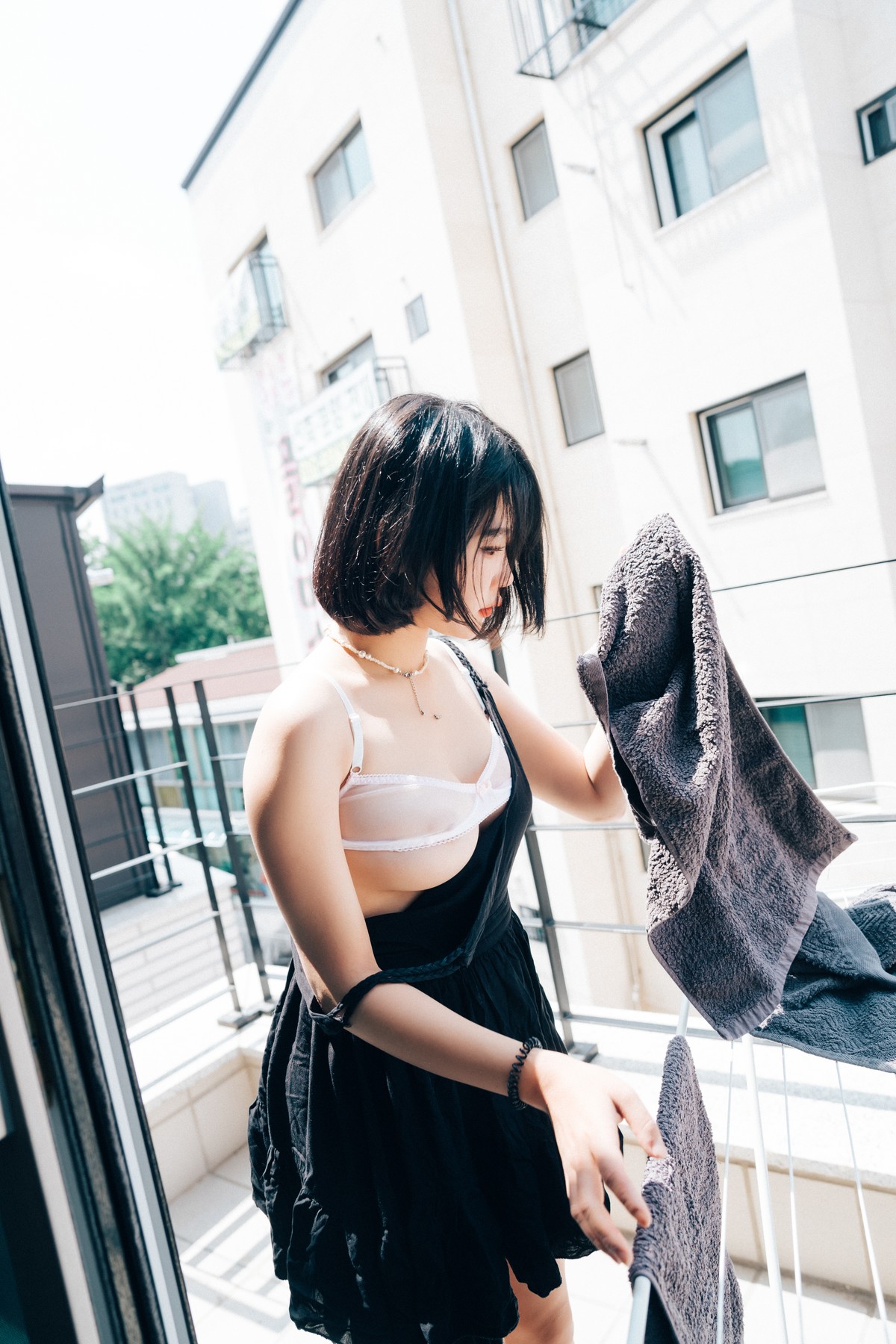ZIA.Kwon 권지아, [Loozy] With Delivery Man Set.01の写真 31