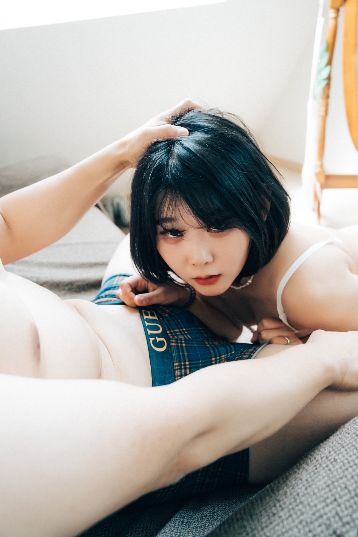 ZIA.Kwon 권지아, [Loozy] With Delivery Man Set.02の写真 34