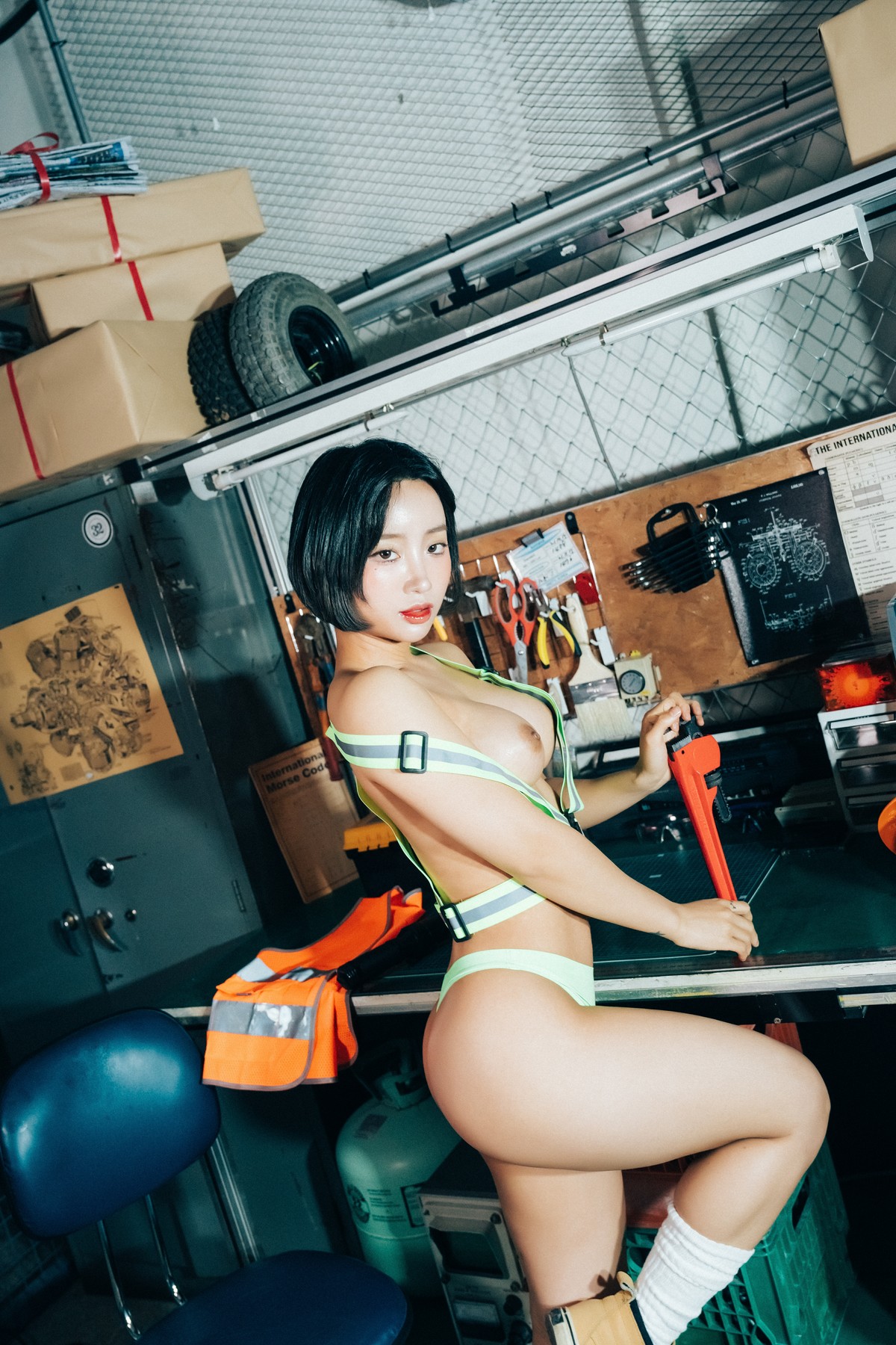 Booty Queen, [Loozy] Naked Worker Set.01の写真 58