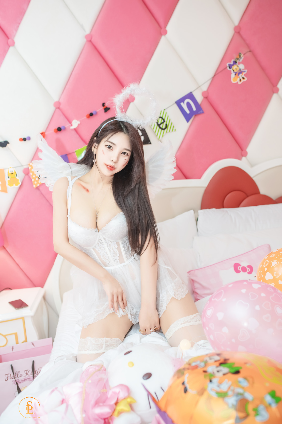 Zzyuri 쮸리, [SAINT Photolife] Pink Halloweenの写真 4