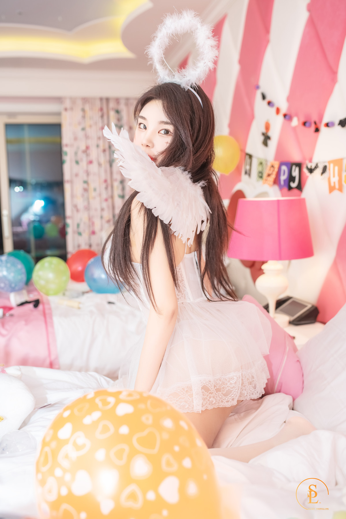 Zzyuri 쮸리, [SAINT Photolife] Pink Halloweenの写真 8