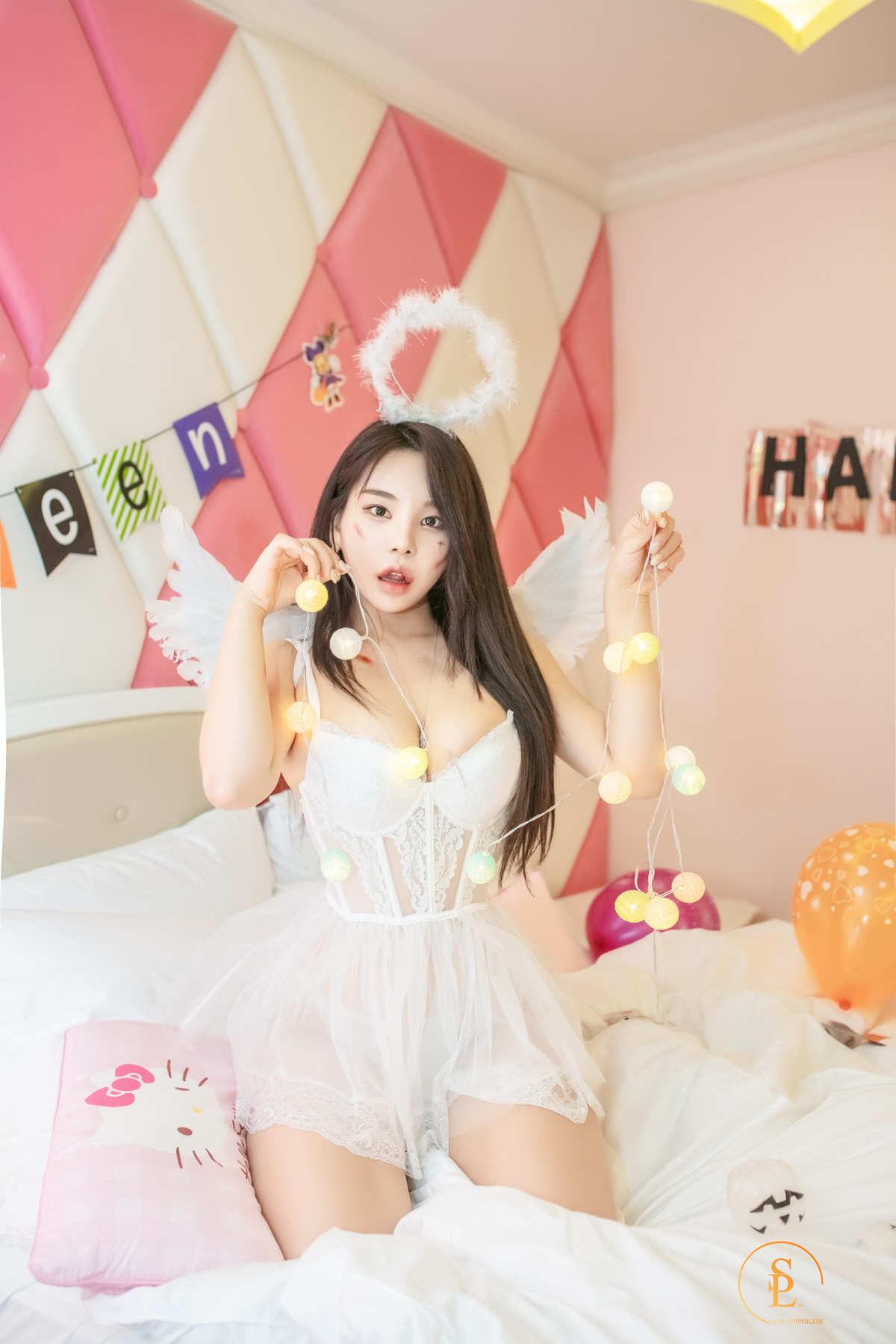 Zzyuri 쮸리, [SAINT Photolife] Pink Halloweenの写真 13