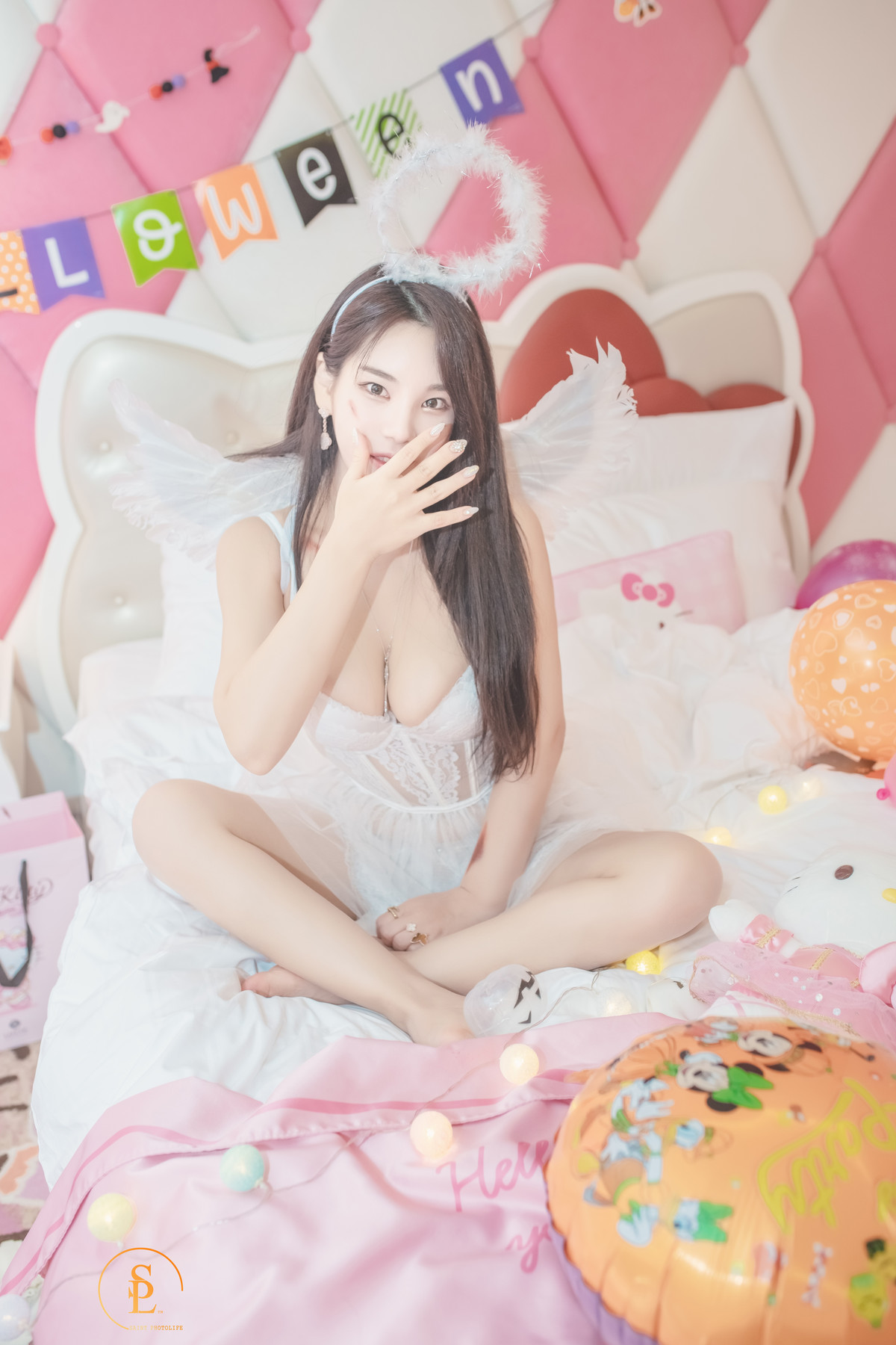 Zzyuri 쮸리, [SAINT Photolife] Pink Halloweenの写真 25