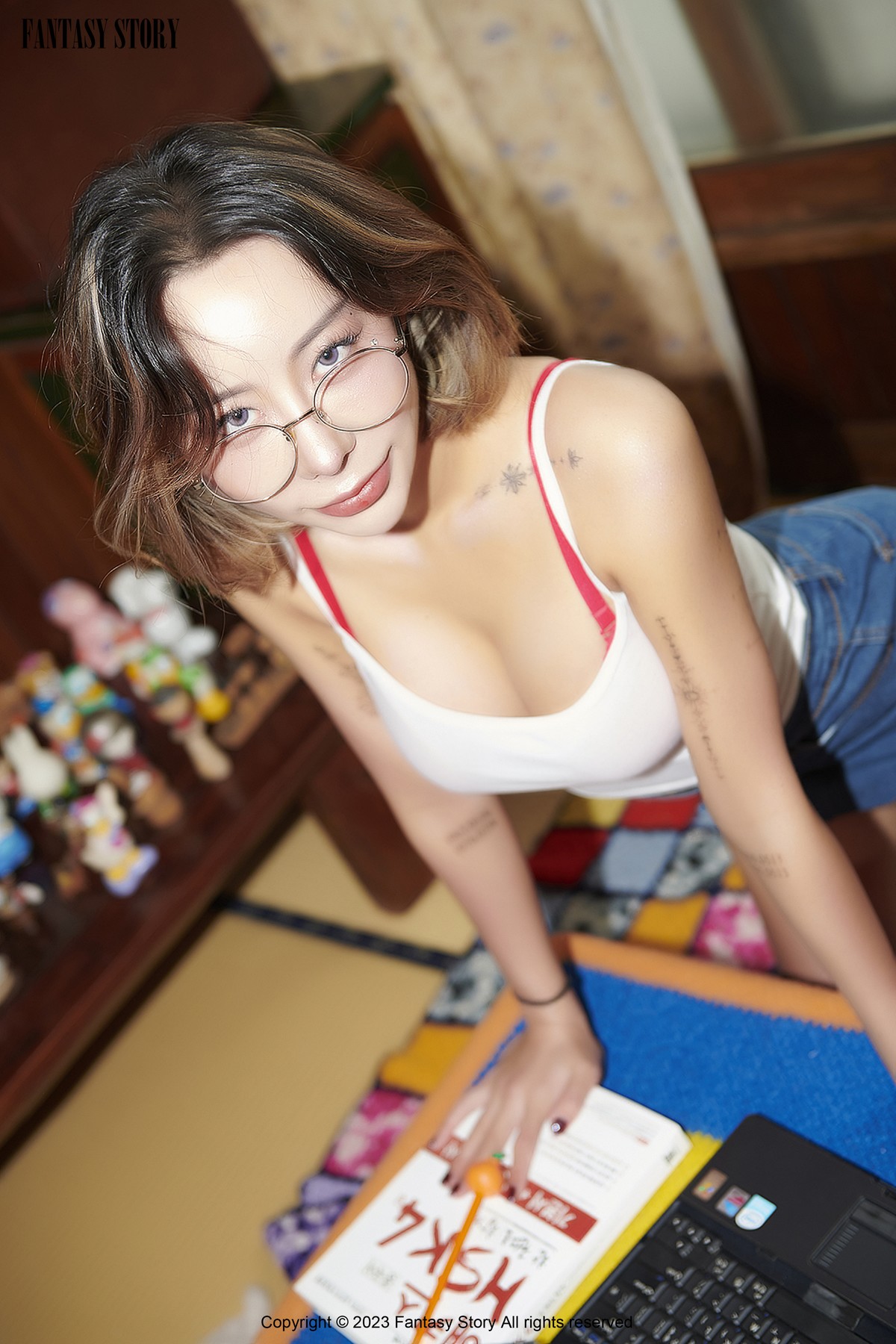 Magarin [Fantasy Story] Private Lessons & Kidnapped Set.01の写真 2