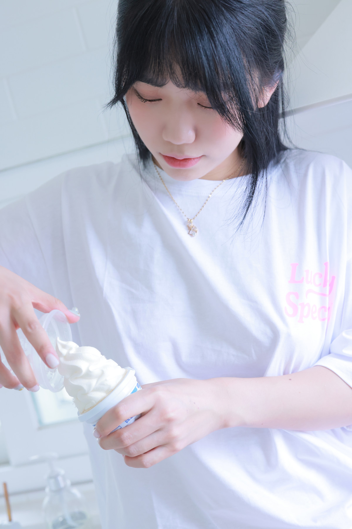 Yui 유이, [SWEETBOX] CREAM Set.02の写真 15