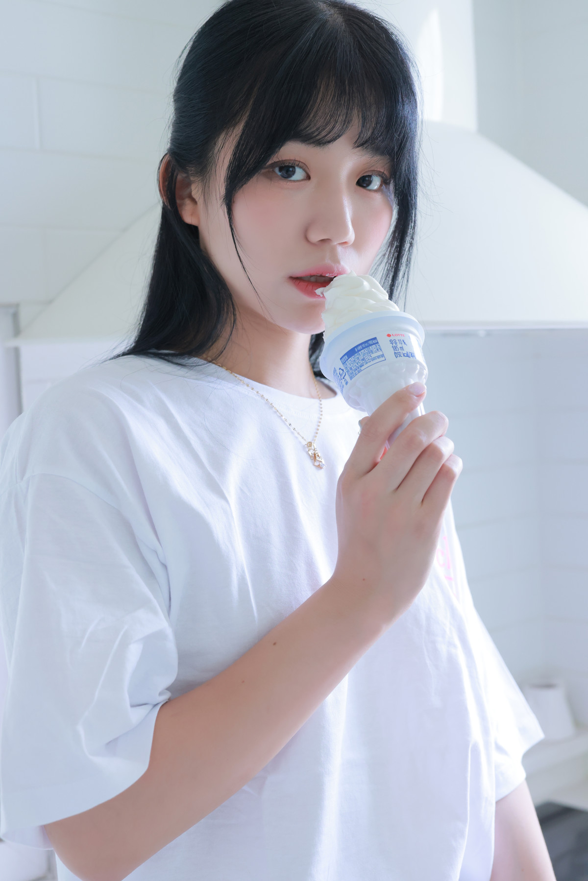 Yui 유이, [SWEETBOX] CREAM Set.02の写真 19