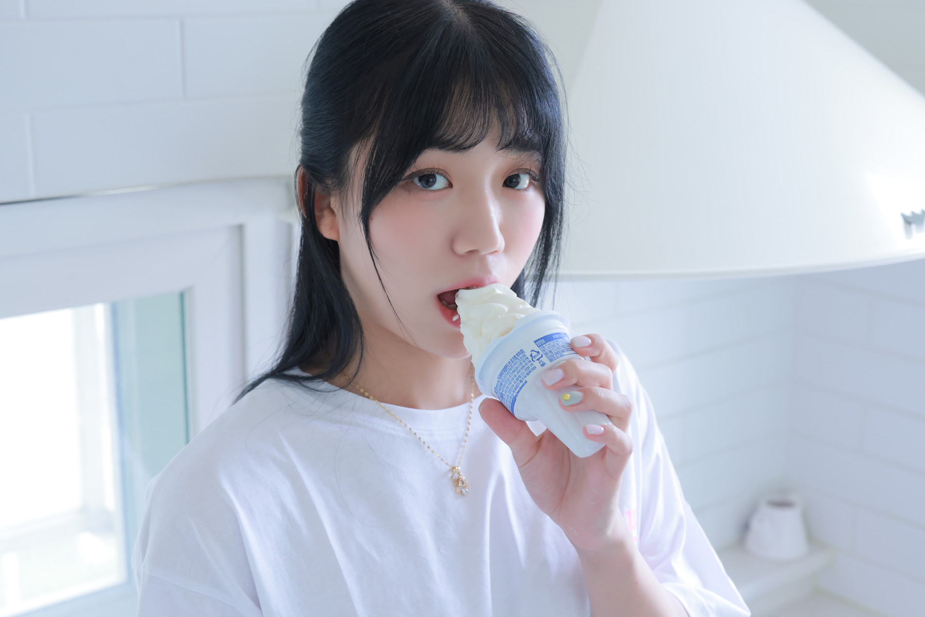Yui 유이, [SWEETBOX] CREAM Set.02の写真 21