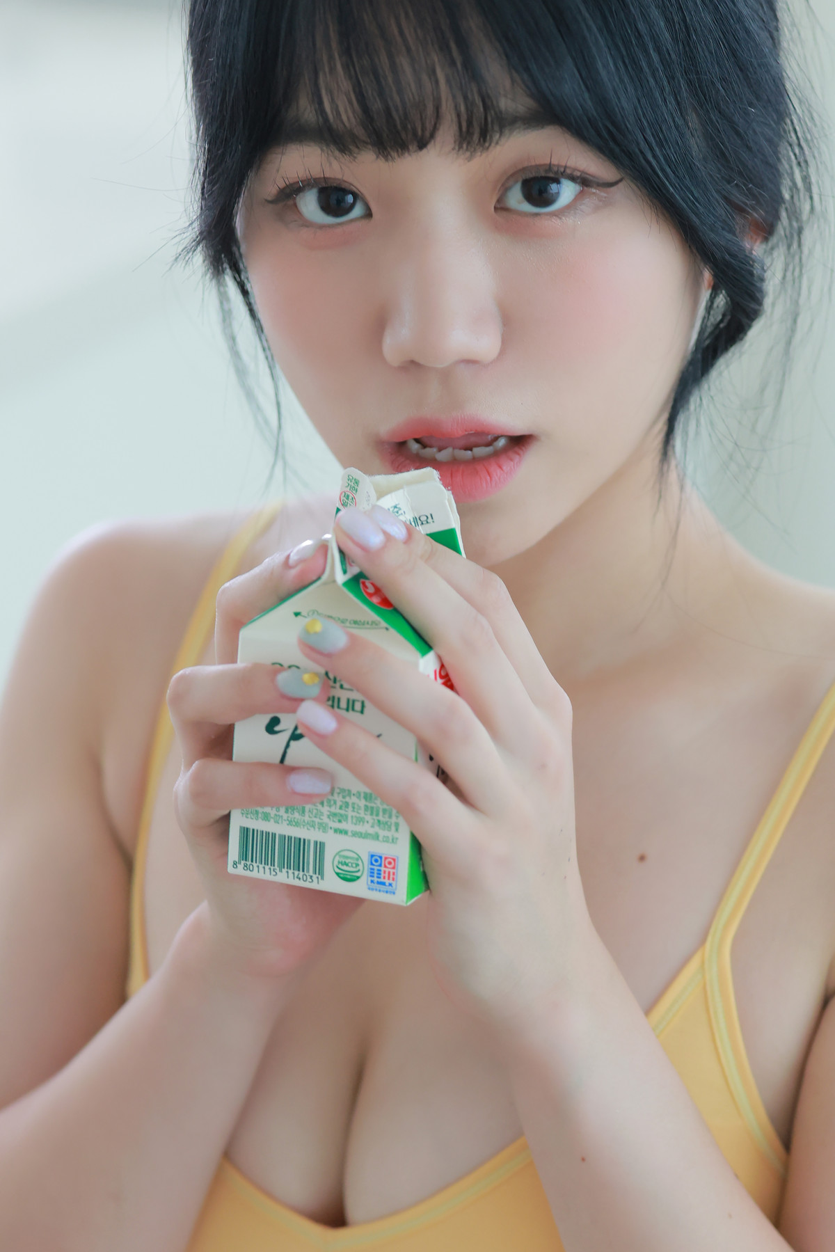 Yui 유이, [SWEETBOX] CREAM Set.04の写真 15