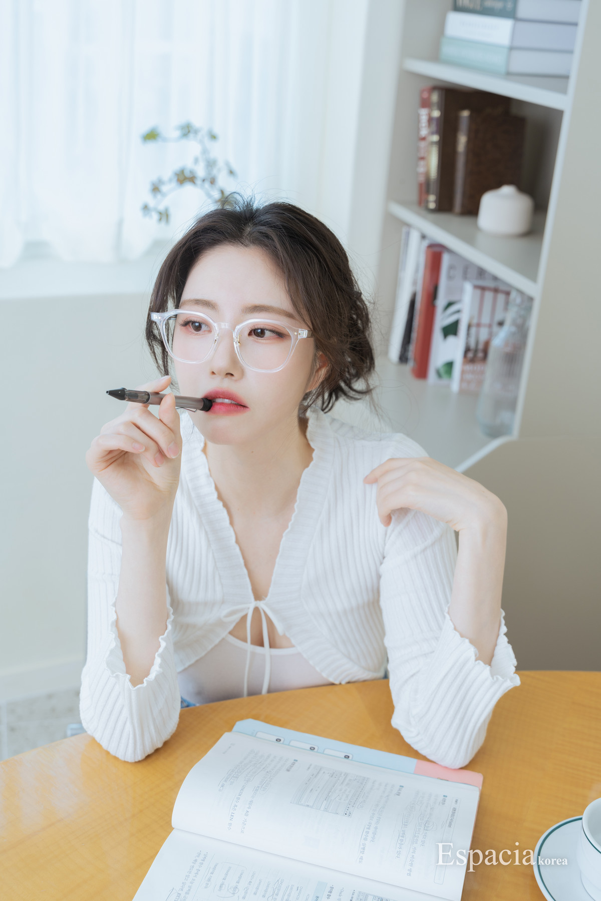 YUA 유아, [Espacia Korea] EHC#154の写真 4