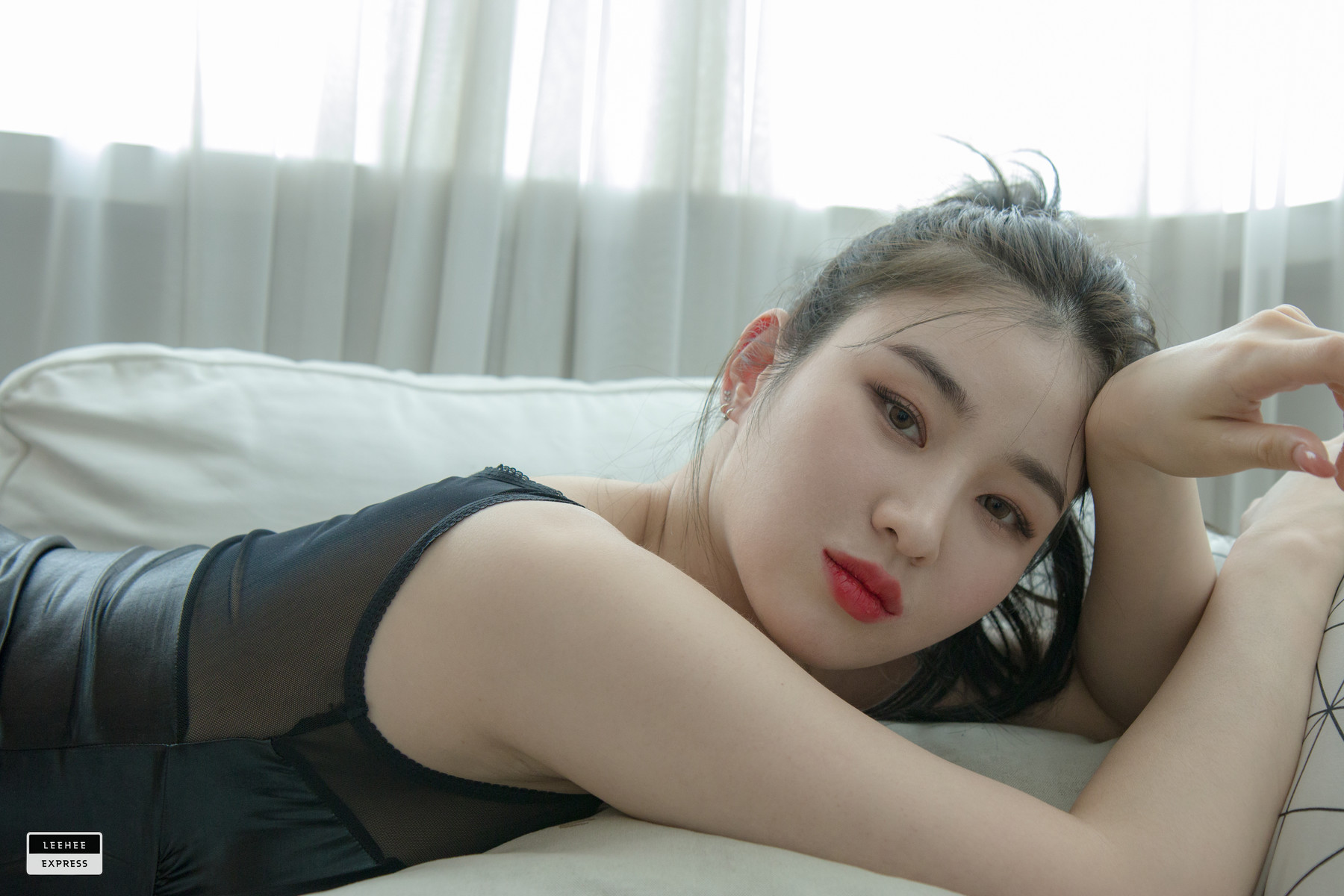 Kim Woo Hyeon 김우현, [LEEHEE EXPRESS] LEDG-010Bの写真 32