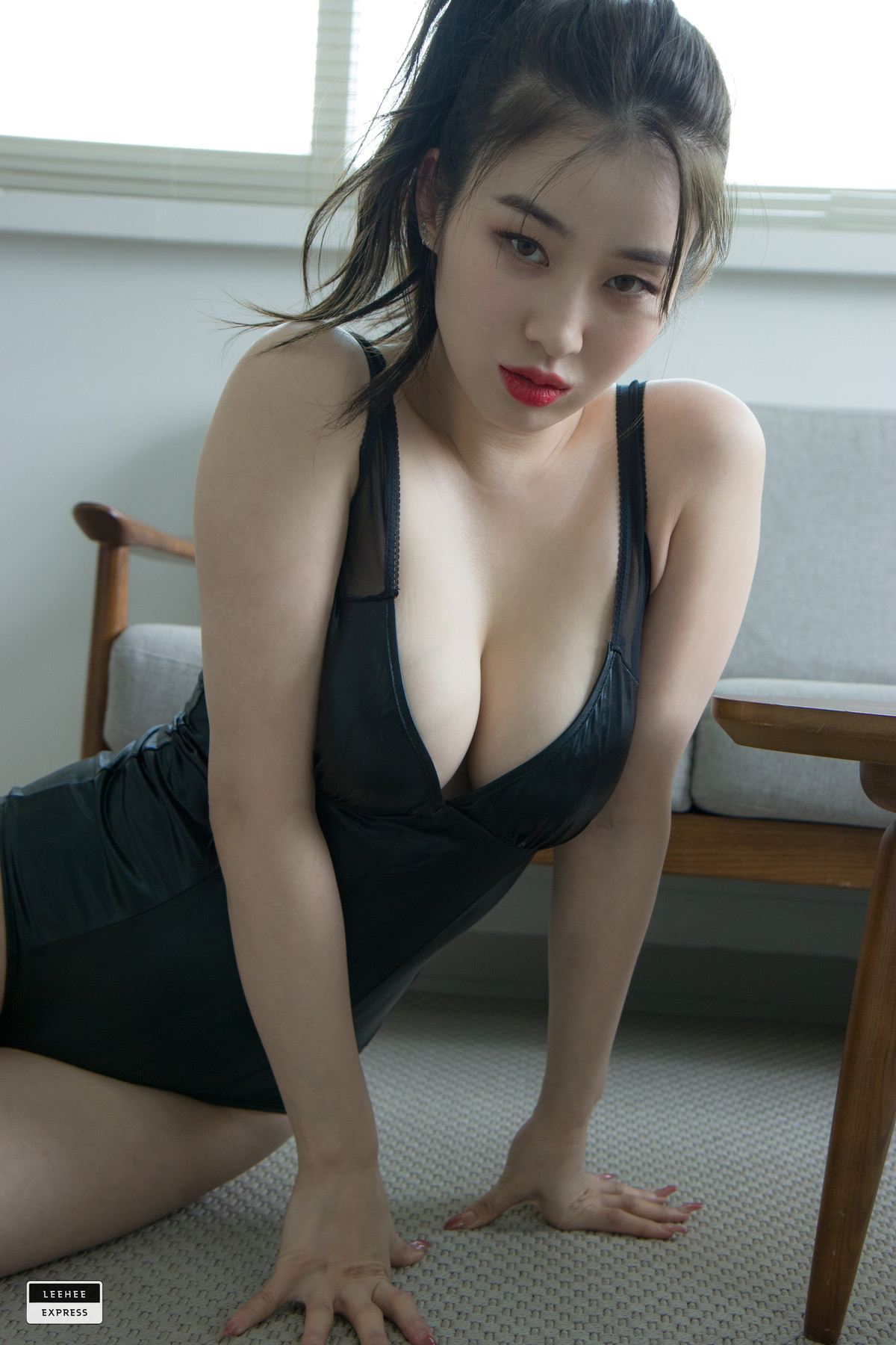 Kim Woo Hyeon 김우현, [LEEHEE EXPRESS] LEDG-010Bの写真 45