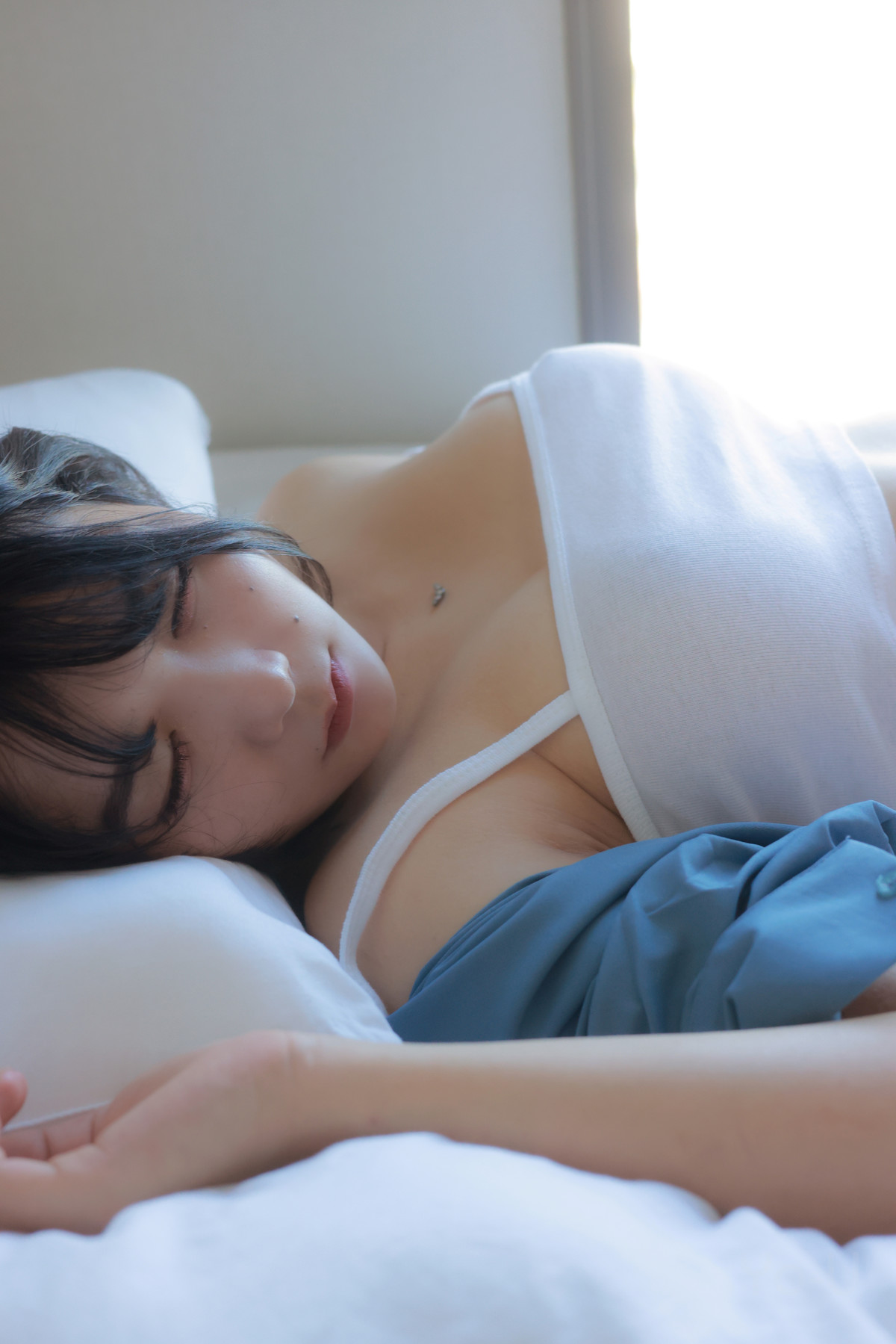 ZIA.Kwon 권지아, [Yo-U] “Birthday 2” Set.01の写真 5