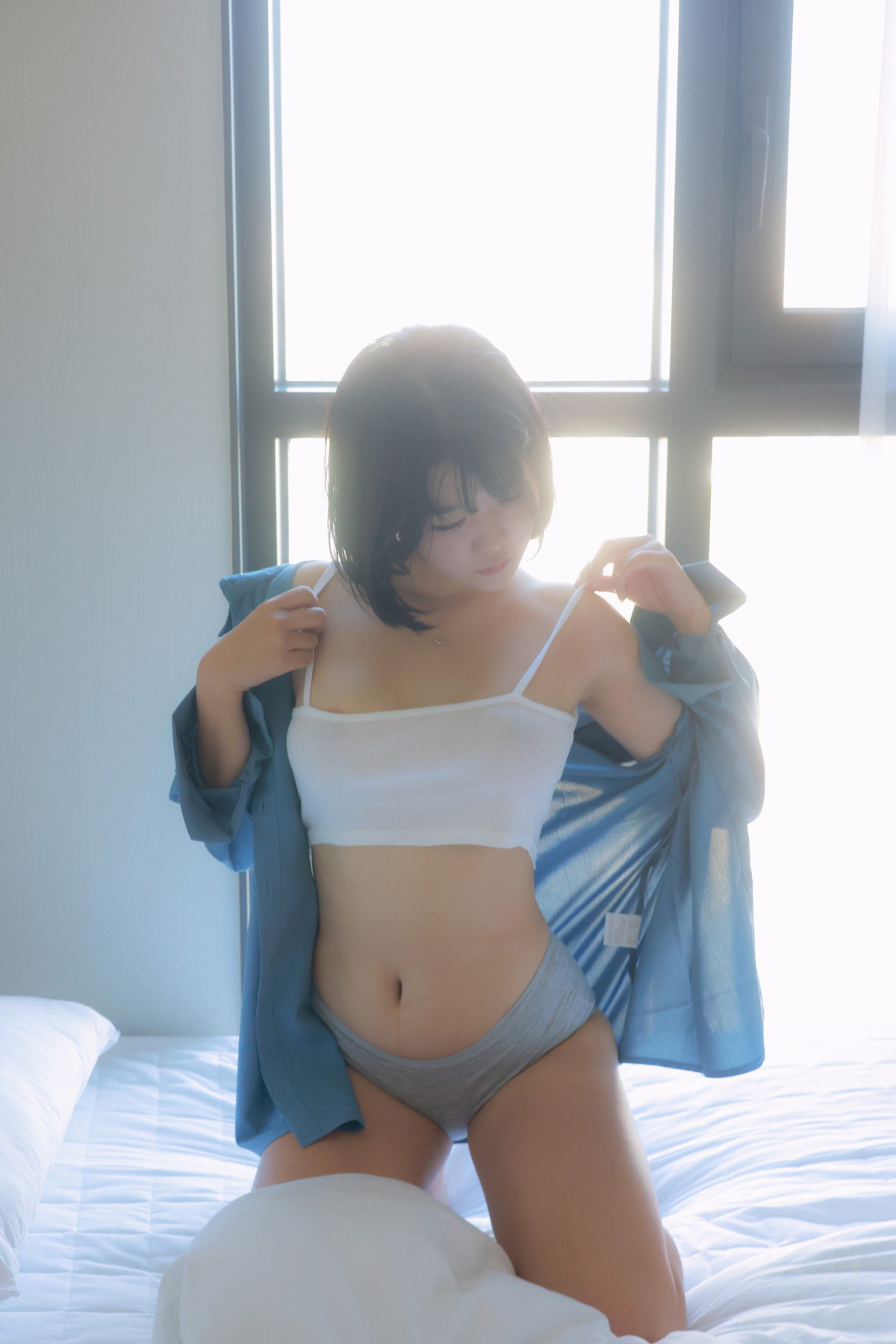ZIA.Kwon 권지아, [Yo-U] “Birthday 2” Set.01の写真 20