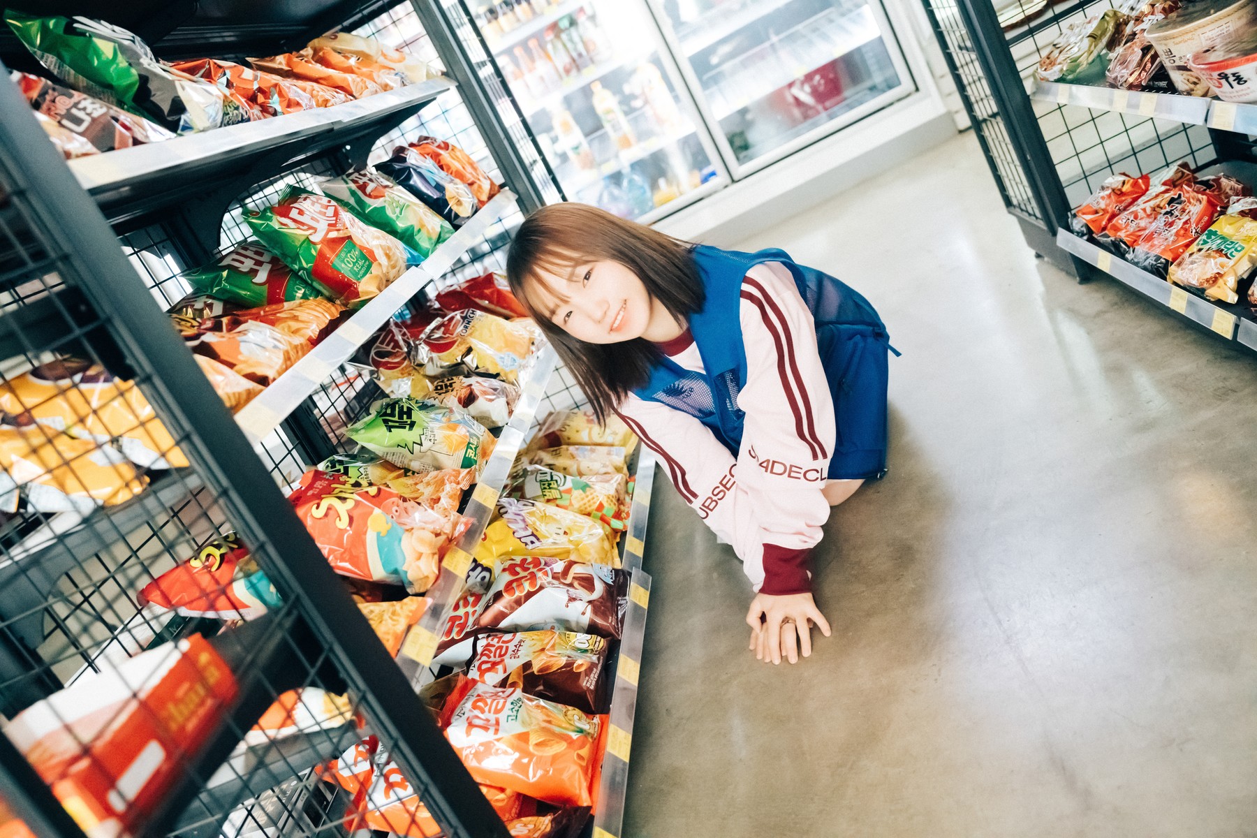 Han Yeri 한예리, [Loozy] Pocket Girl Alba Set.01の写真 8