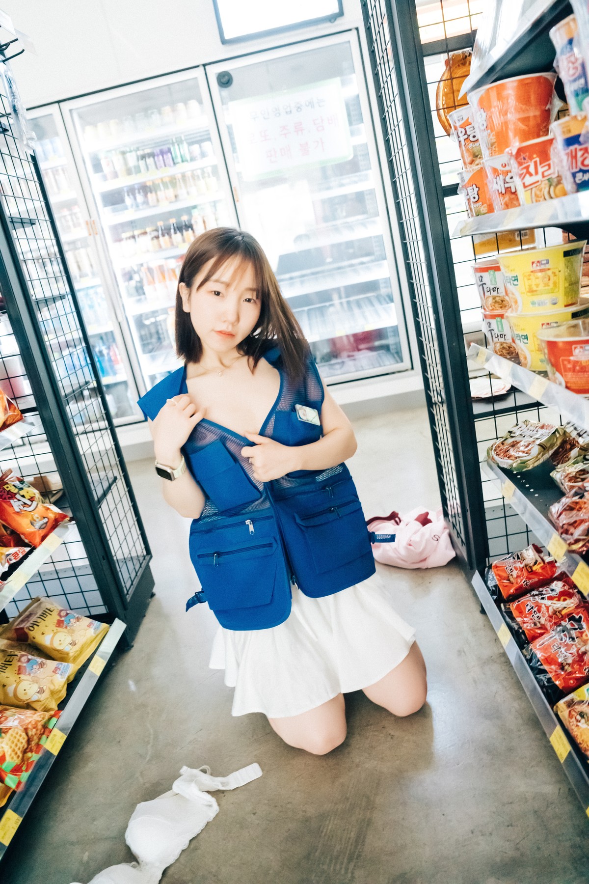 Han Yeri 한예리, [Loozy] Pocket Girl Alba Set.01の写真 21