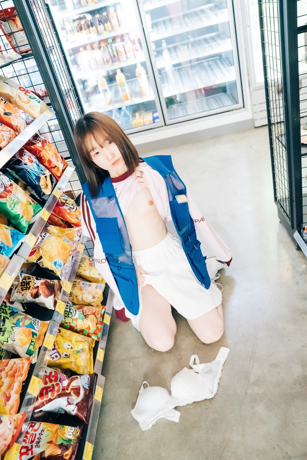 Han Yeri 한예리, [Loozy] Pocket Girl Alba Set.01の写真 32