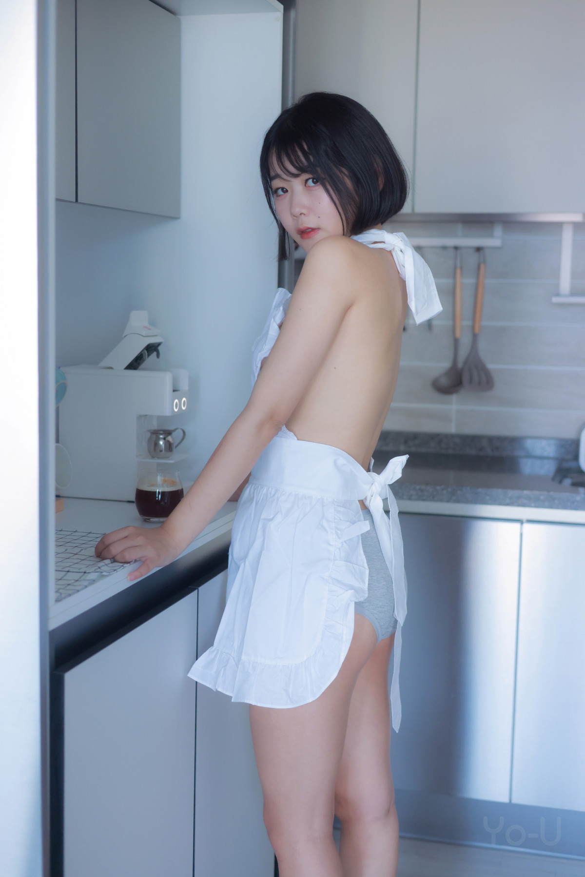 ZIA.Kwon 권지아, [Yo-U] “Birthday 2” Set.02の写真 13