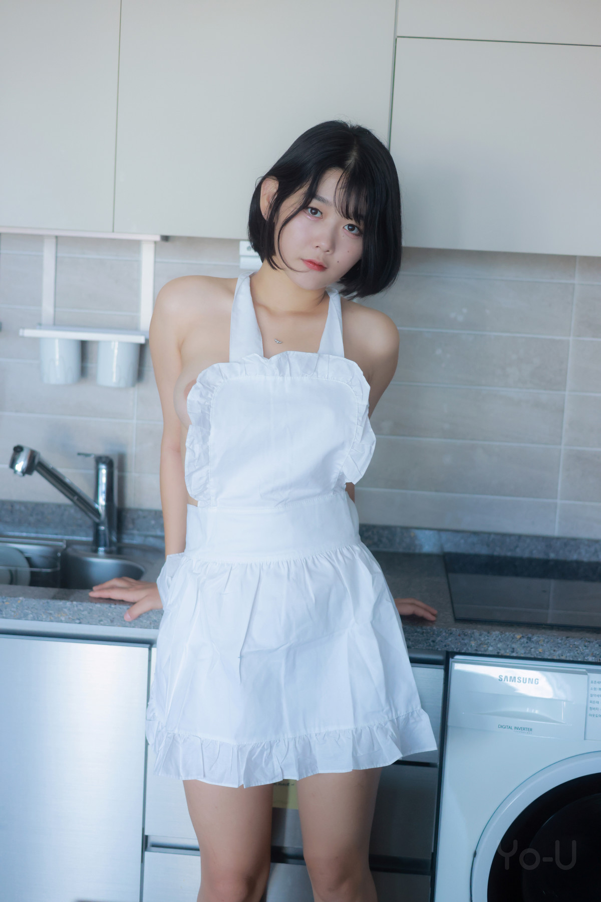 ZIA.Kwon 권지아, [Yo-U] “Birthday 2” Set.02の写真 21
