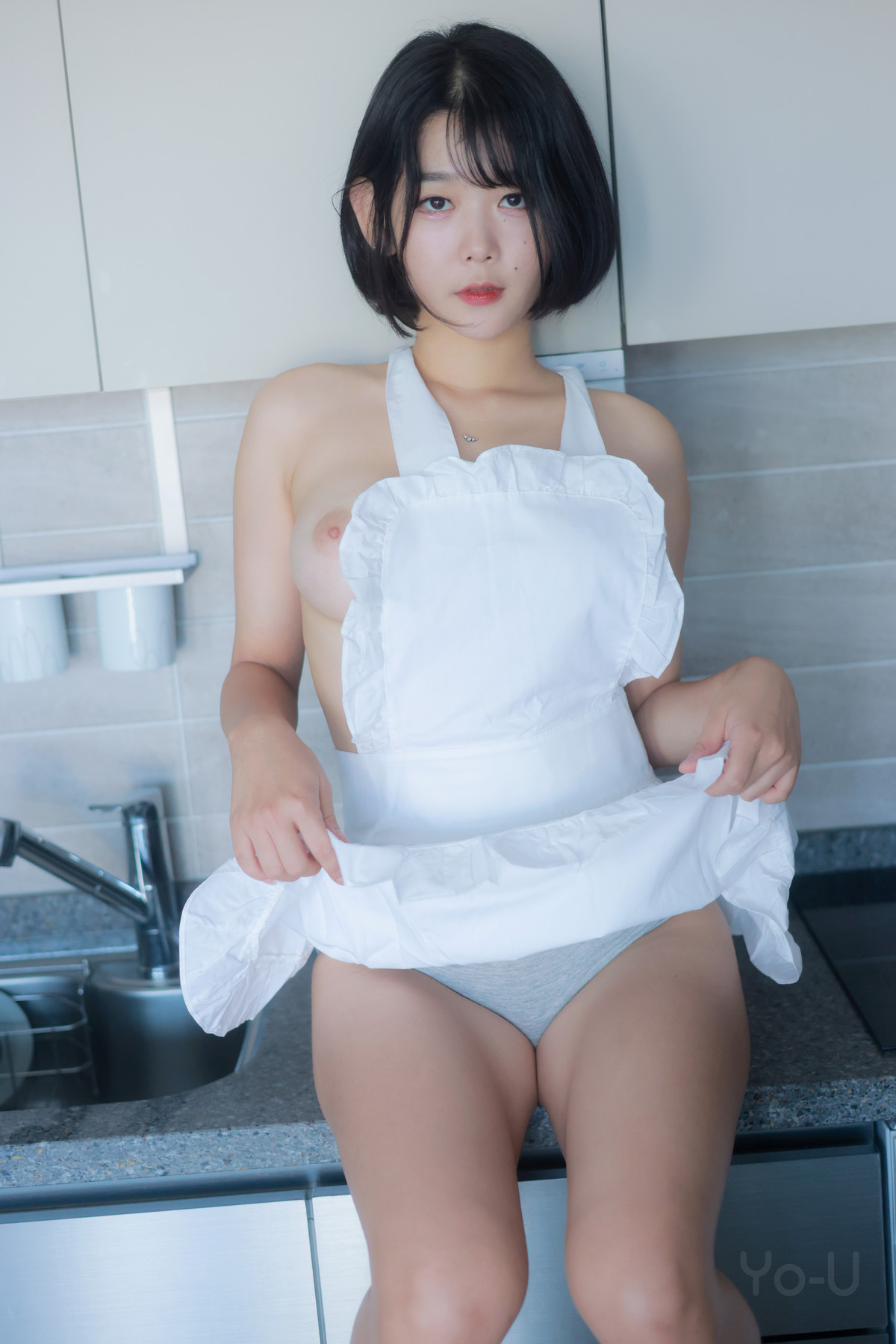 ZIA.Kwon 권지아, [Yo-U] “Birthday 2” Set.02の写真 22