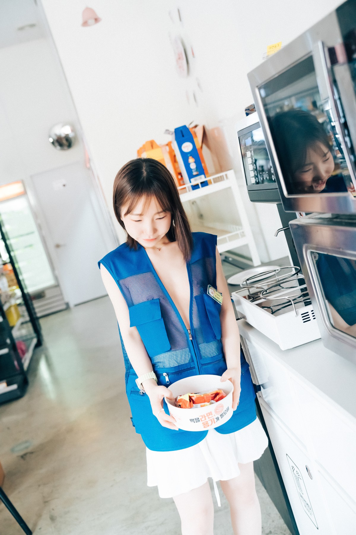 Han Yeri 한예리, [Loozy] Pocket Girl Alba Set.02の写真 20