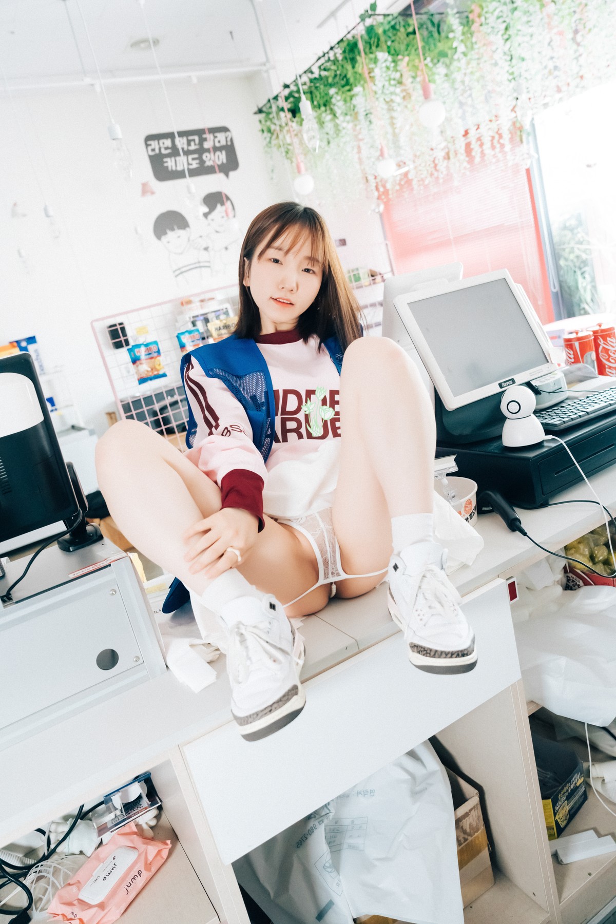 Han Yeri 한예리, [Loozy] Pocket Girl Alba Set.02の写真 46