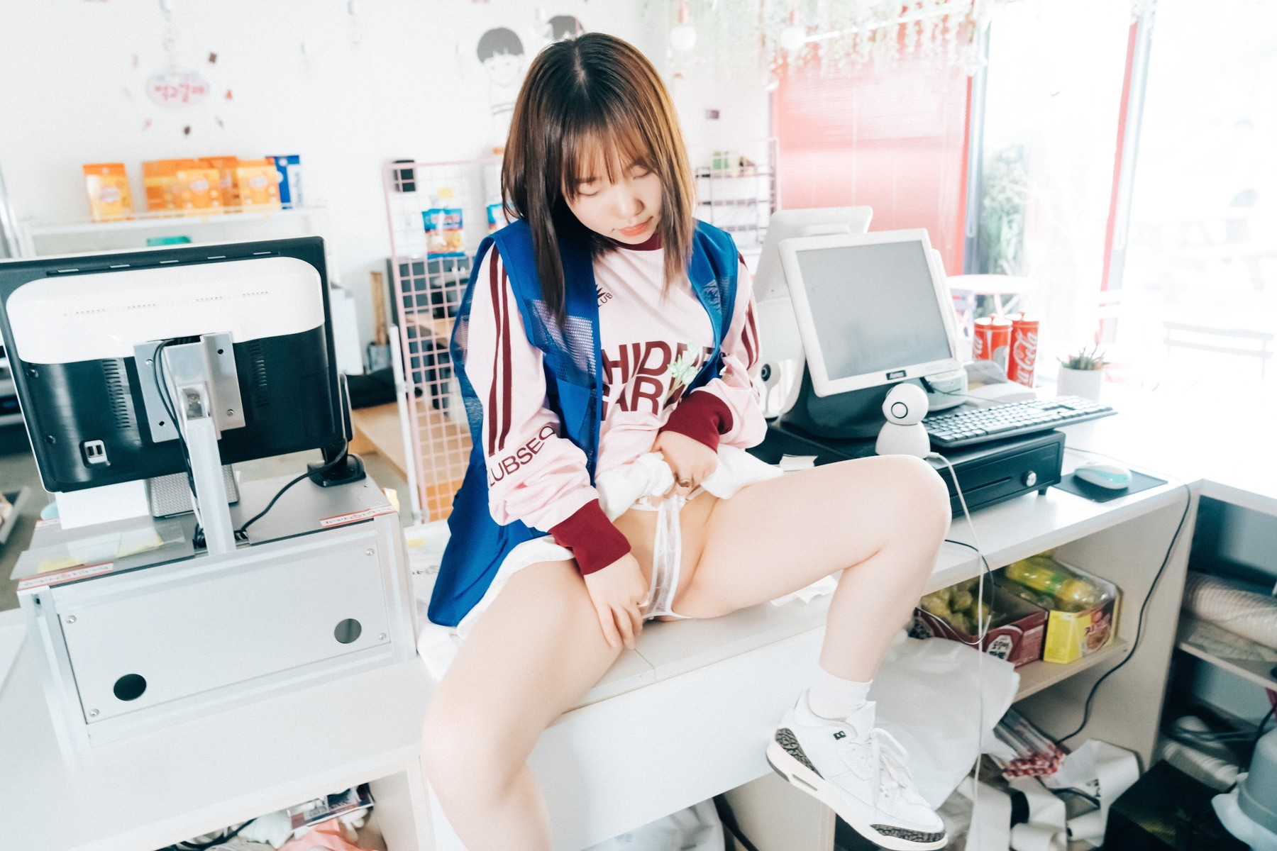 Han Yeri 한예리, [Loozy] Pocket Girl Alba Set.02の写真 49