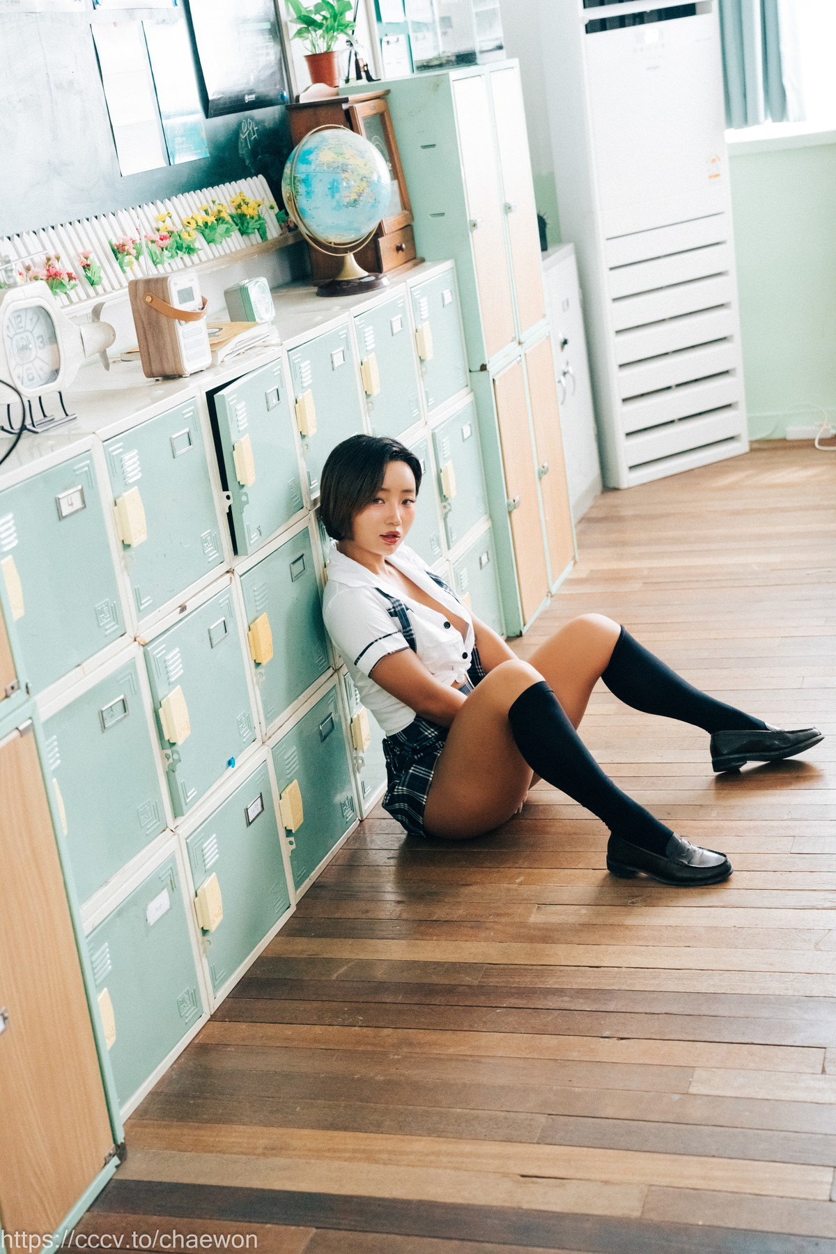 Booty Queen, [Bimilstory] Gal in a Shool Warehouse Set.01の写真 52