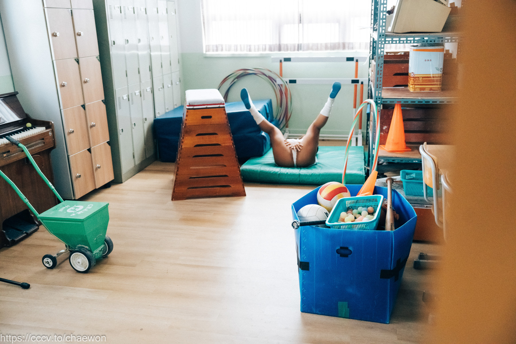 Booty Queen, [Bimilstory] Gal in a Shool Warehouse Set.02の写真 35