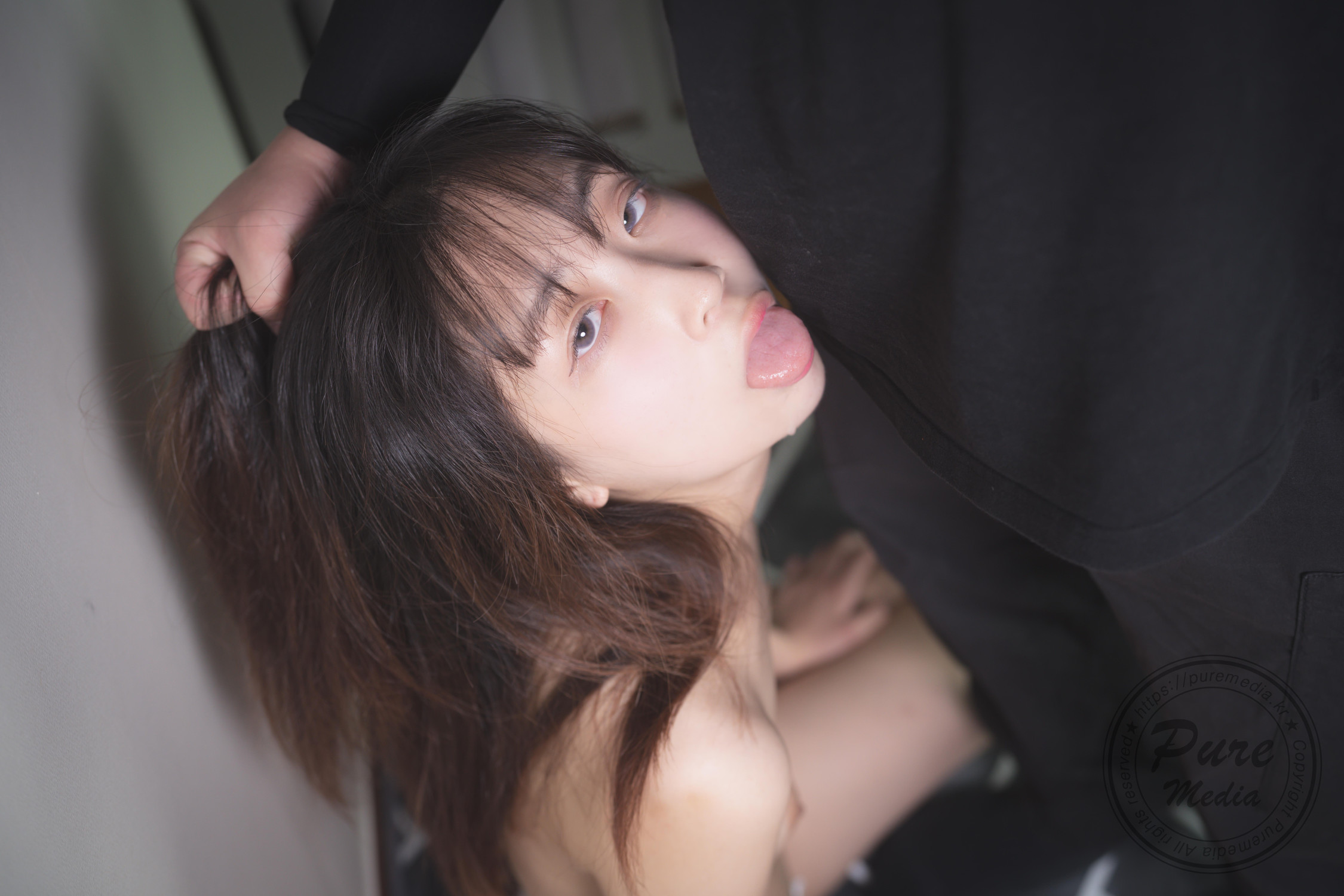 Hina 히나, [PURE MEDIA] Vol.258 Share My Girlfriend Set.01の写真 29