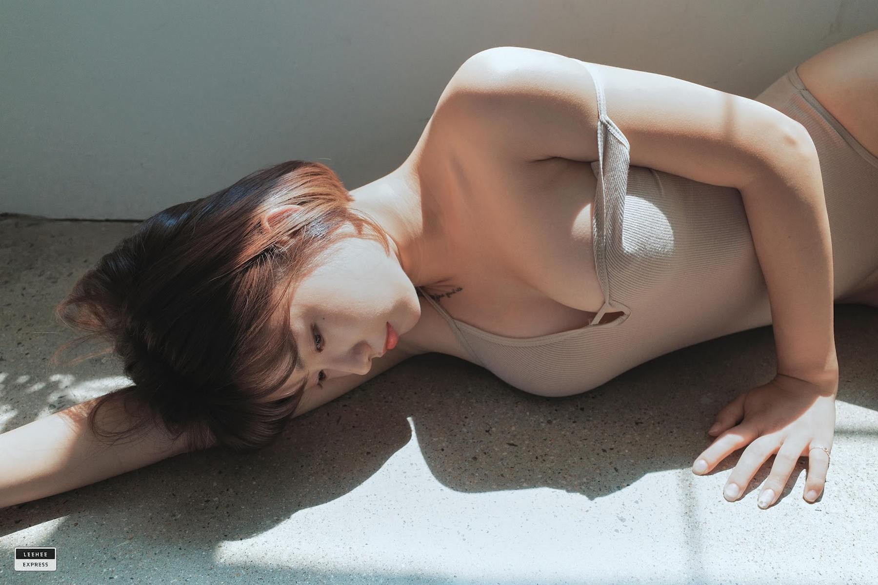 U.Hwa 은유화, [LEEHEE EXPRESS] LEDG-044の写真 19