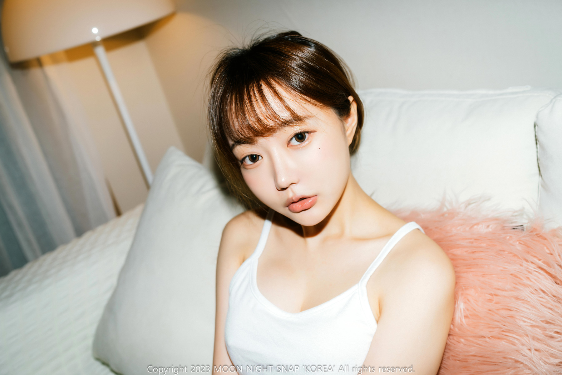 Jucy 쥬시, [Moon Night Snap] I’m Alone Without My Brother Set.01の写真 19