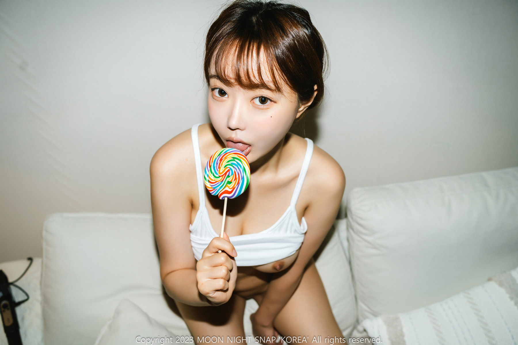 Jucy 쥬시, [Moon Night Snap] I’m Alone Without My Brother Set.01の写真 38